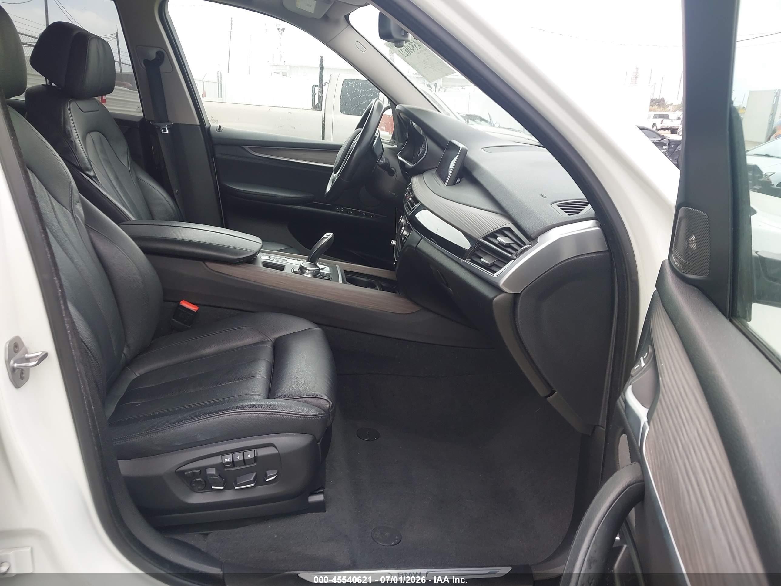 2015 Bmw X5 Xdrive35d White vin: 5UXKS4C57F0N10998