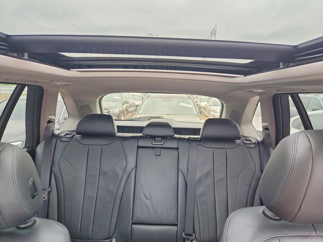 2015 Bmw X5 Xdrive35d White vin: 5UXKS4C58F0N07978