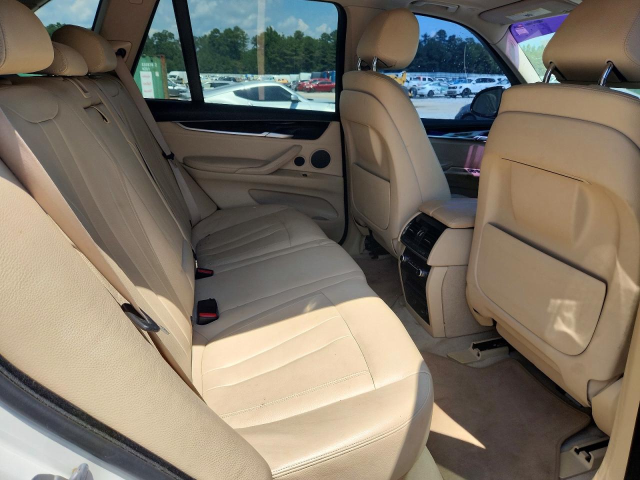 2015 Bmw X5 Xdrive35d White vin: 5UXKS4C58F0N08371