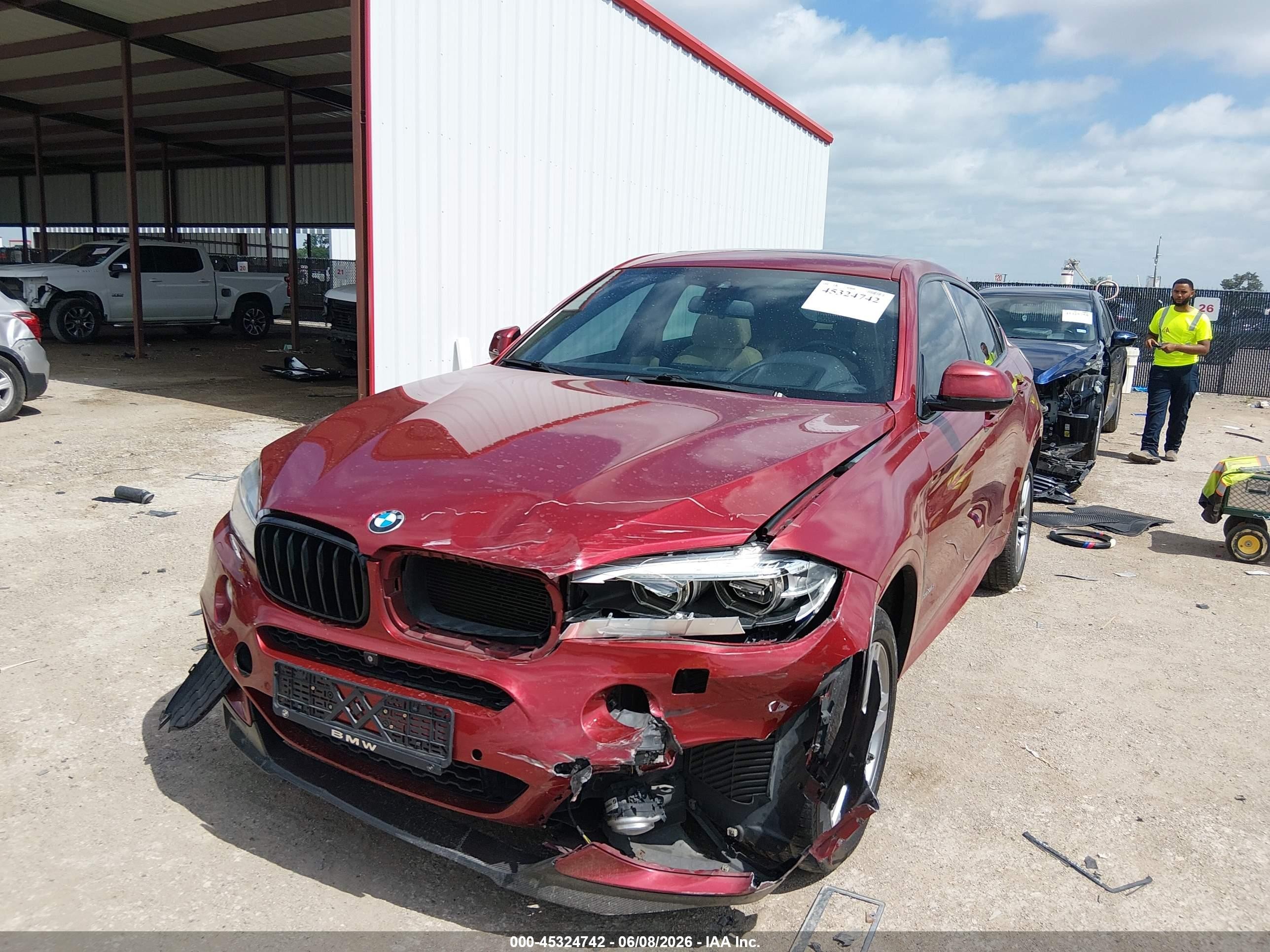 2015 Bmw X6 Xdrive35i Красный vin: 5UXKU2C50F0F94969