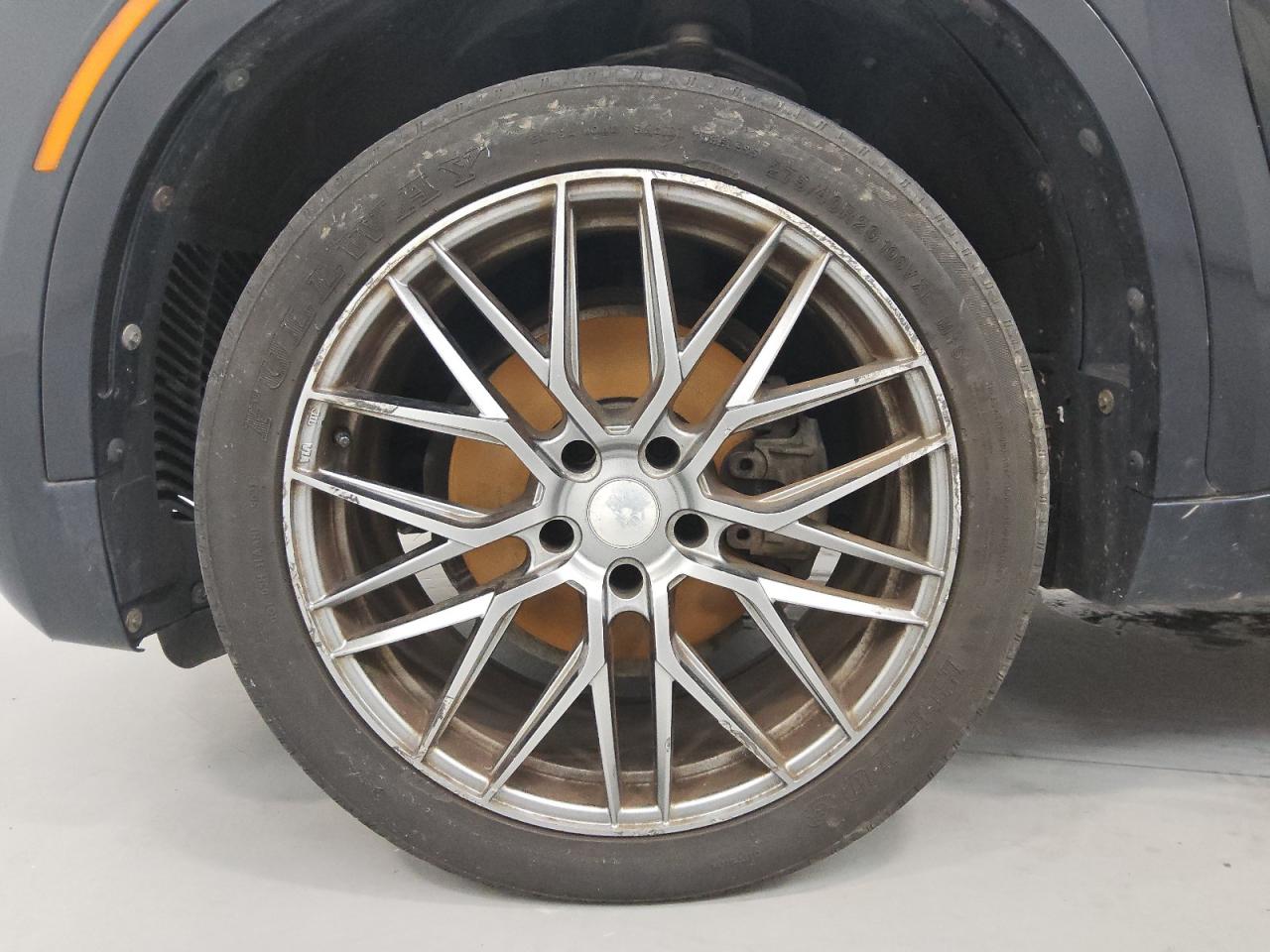 2015 Bmw X6 Xdrive35i Blue vin: 5UXKU2C50F0F96088 Damage: Left Front Wheel, Curb Rash, > 12 Inches