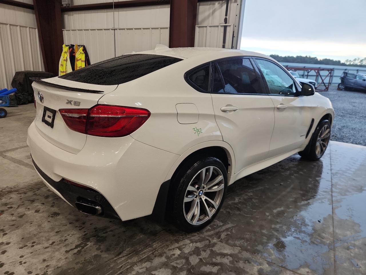 2015 Bmw X6 Xdrive35i White vin: 5UXKU2C53F0F95436