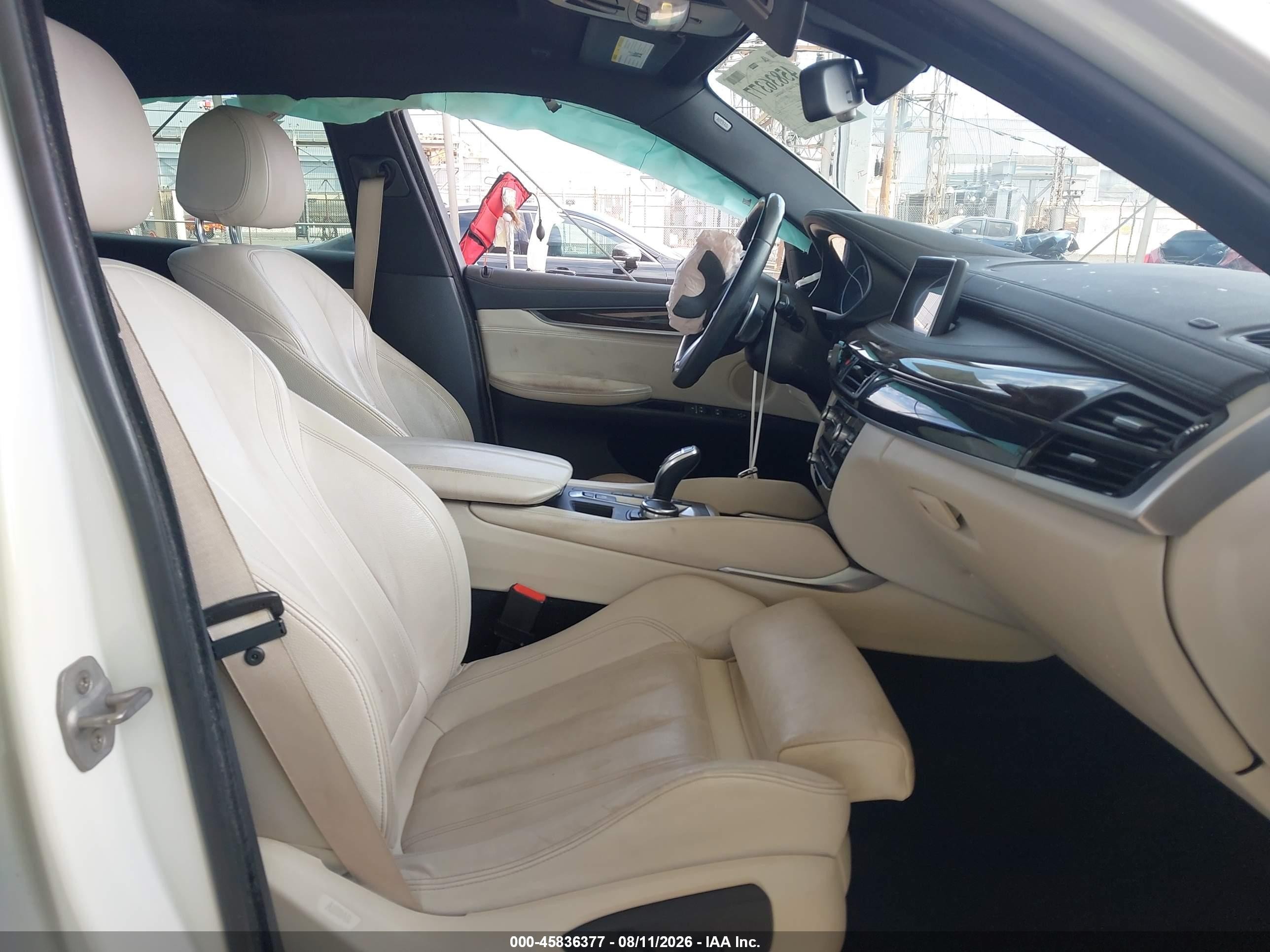 2015 Bmw X6 Xdrive35i White vin: 5UXKU2C53F0F96098