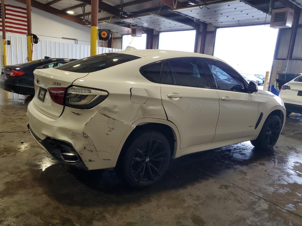 2018 Bmw X6 Xdrive35i Белый vin: 5UXKU2C57J0X48678