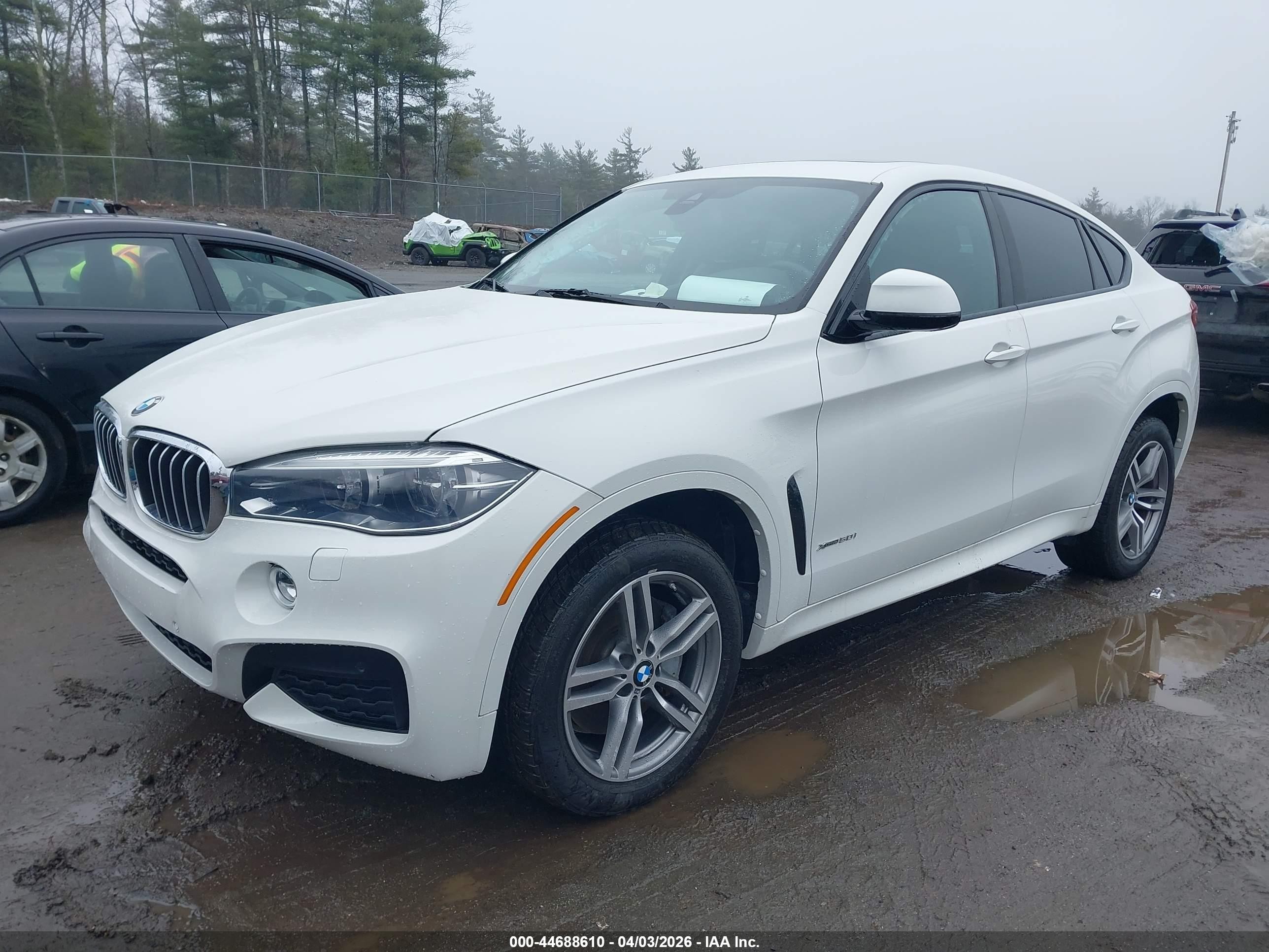 2017 Bmw X6 Xdrive50i White vin: 5UXKU6C36H0W38608