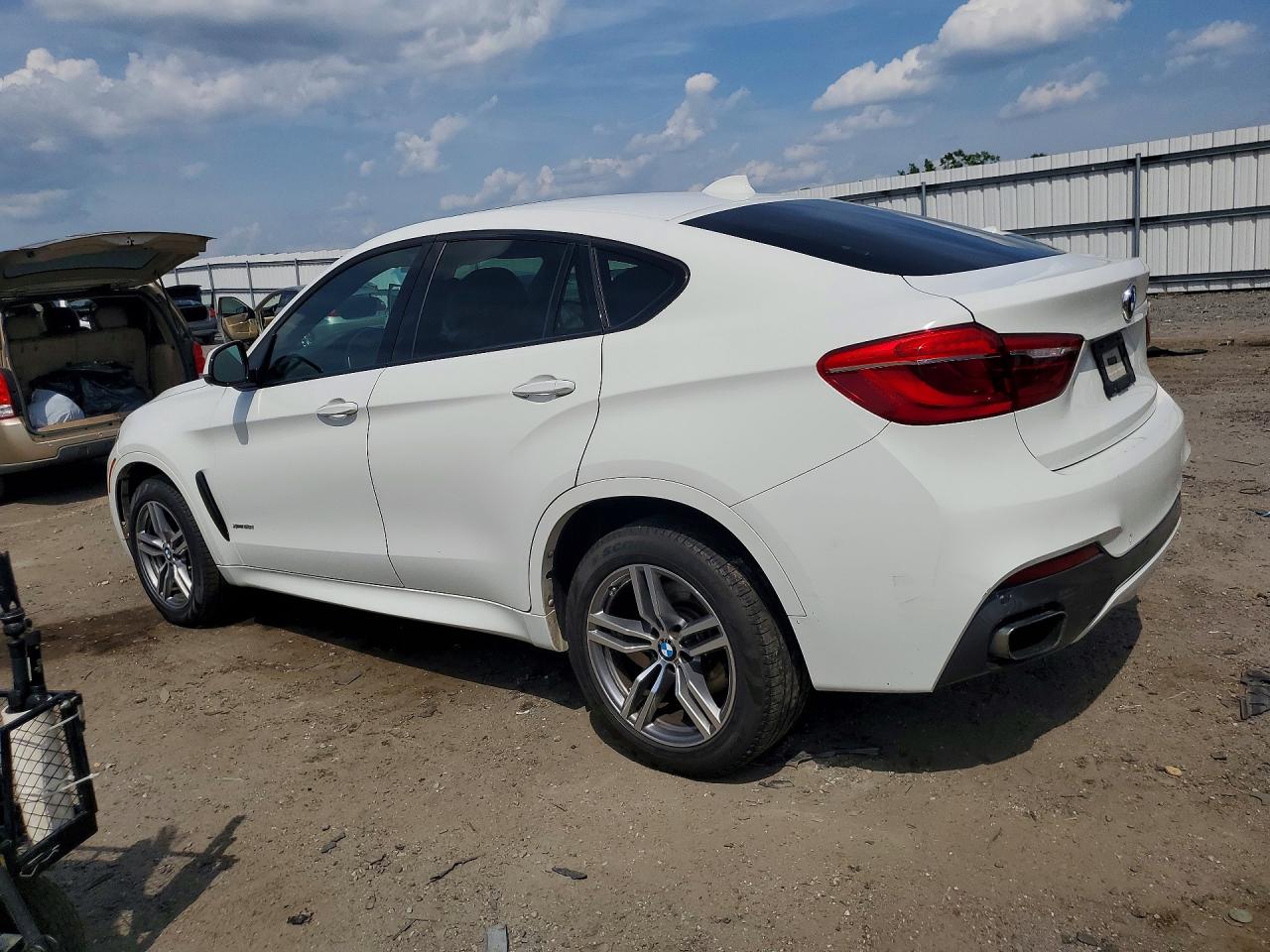 2015 Bmw X6 Xdrive50i White vin: 5UXKU6C52F0F94334