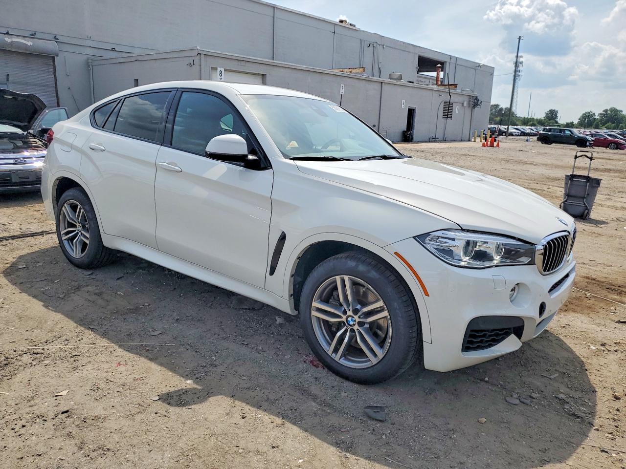 2015 Bmw X6 Xdrive50i White vin: 5UXKU6C52F0F94334