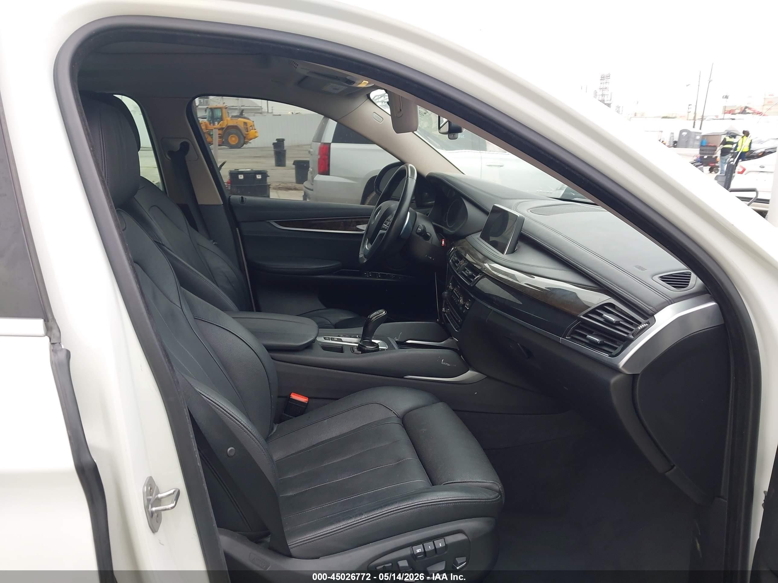 2016 Bmw X6 Xdrive50i White vin: 5UXKU6C52G0R34158