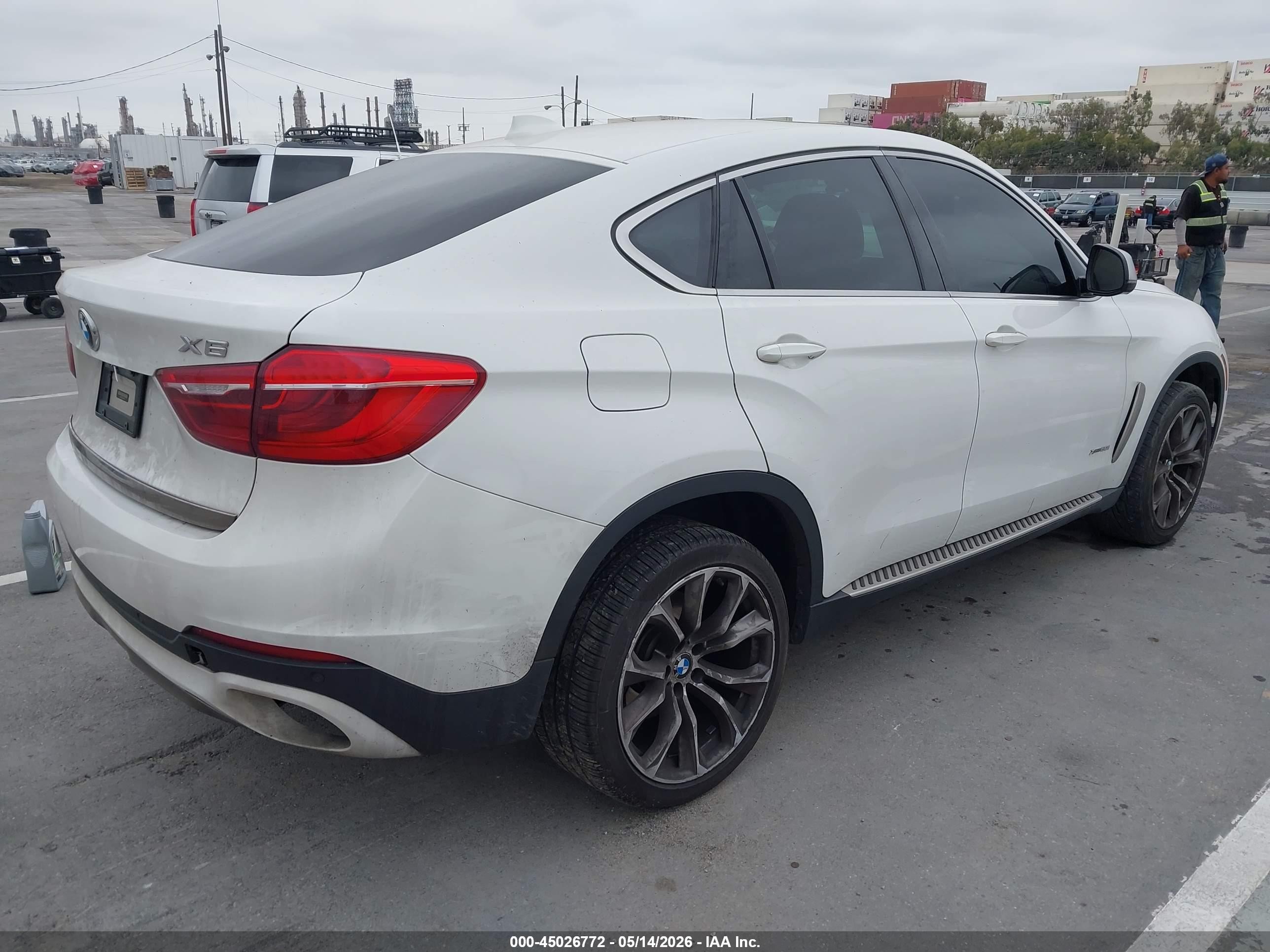 2016 Bmw X6 Xdrive50i White vin: 5UXKU6C52G0R34158