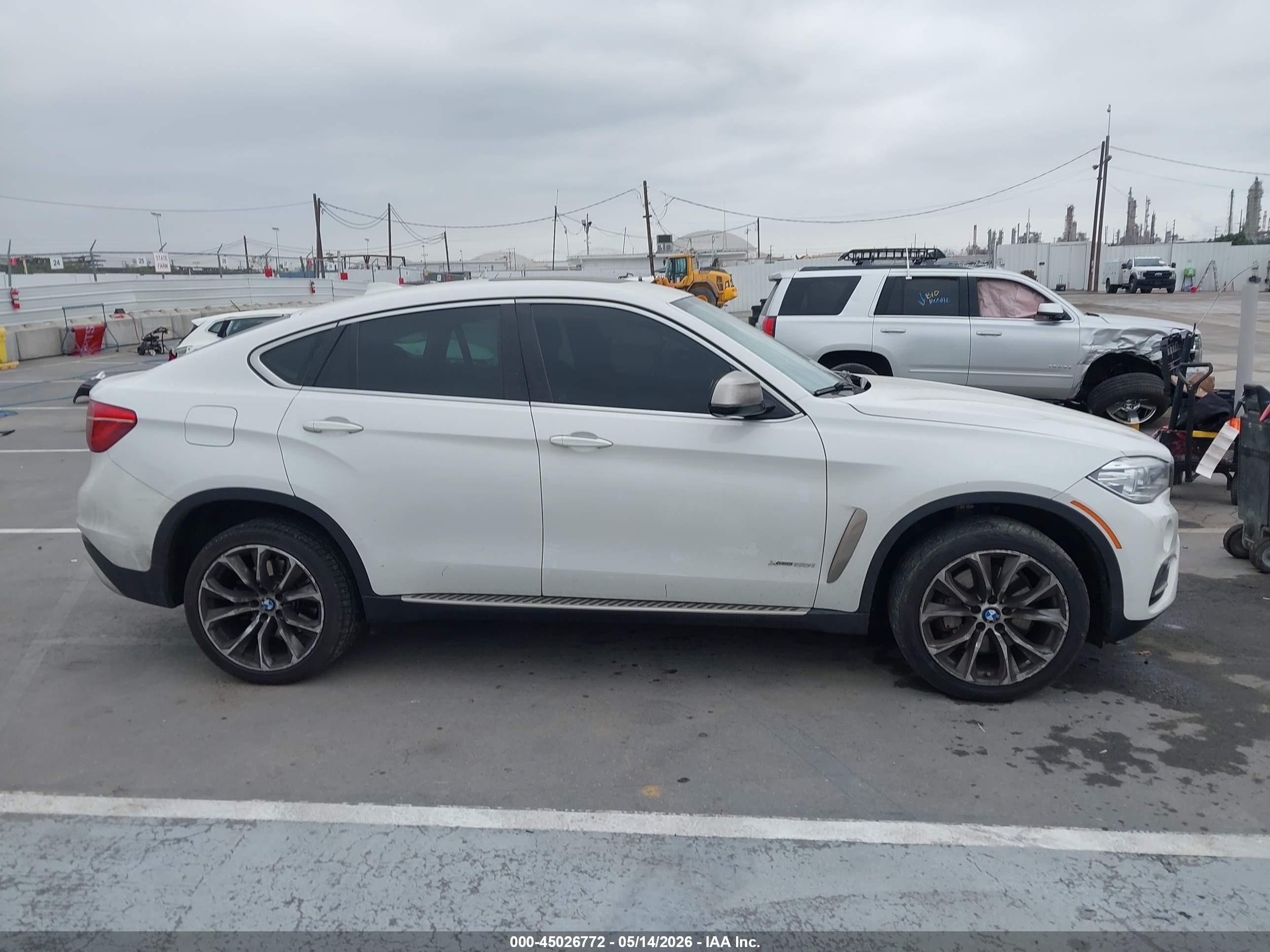 2016 Bmw X6 Xdrive50i White vin: 5UXKU6C52G0R34158