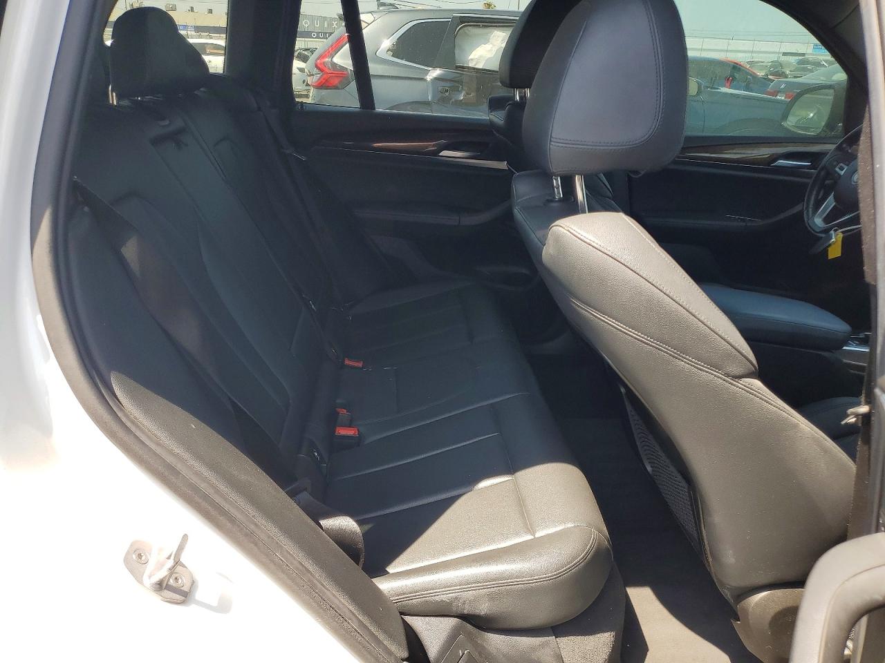 2019 Bmw X3 Sdrive30i White vin: 5UXTR7C55KLF24525