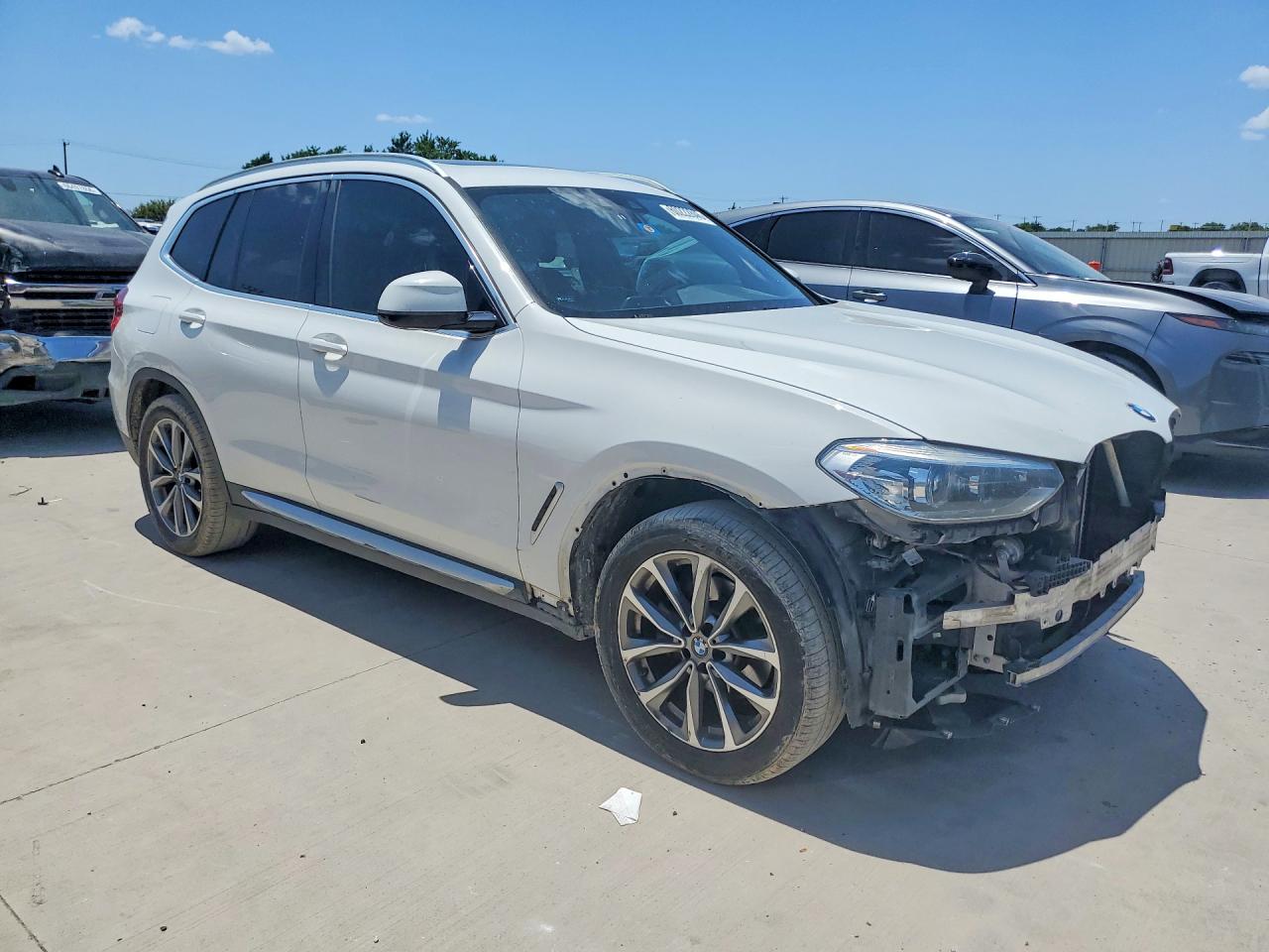 2019 Bmw X3 Sdrive30i Белый vin: 5UXTR7C57KLF30164