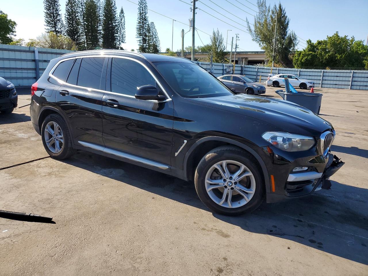 2019 Bmw X3 Sdrive30i Черный vin: 5UXTR7C59KLR46990