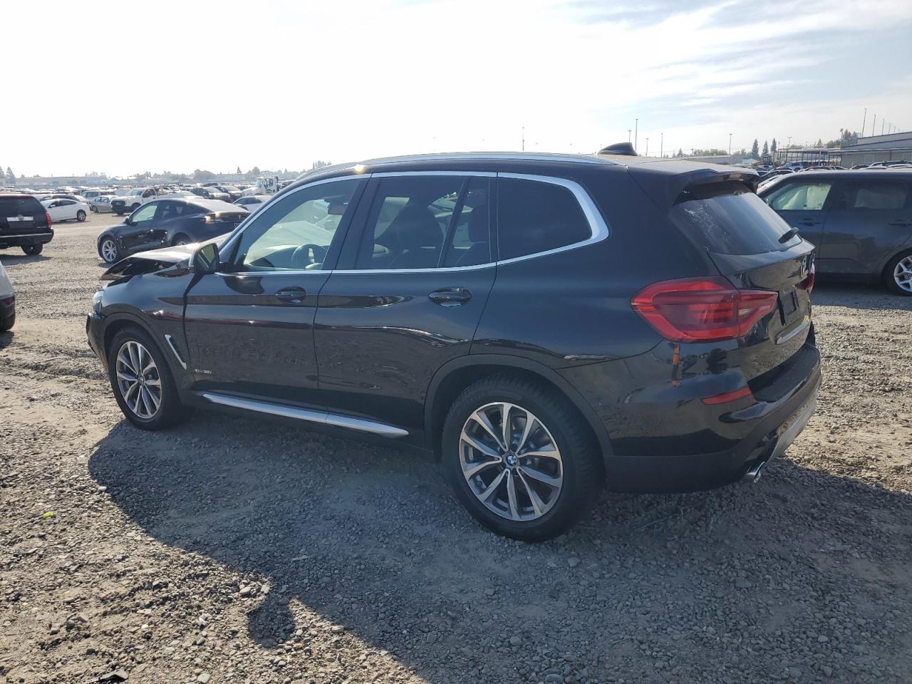 2018 Bmw X3 Xdrive30i Черный vin: 5UXTR9C52JLC75840
