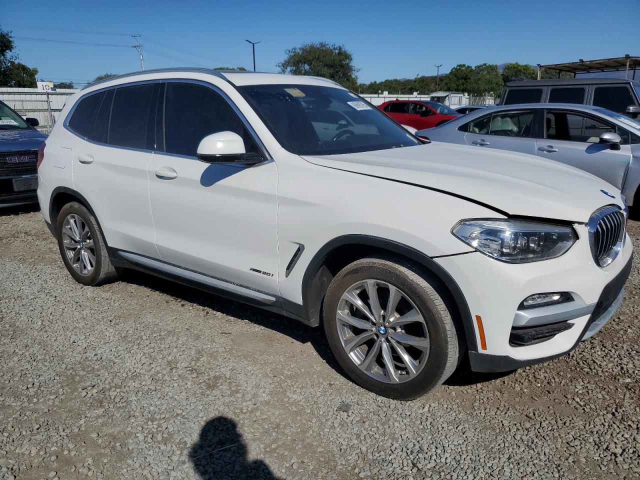 2018 Bmw X3 Xdrive30i White vin: 5UXTR9C54JLD60727