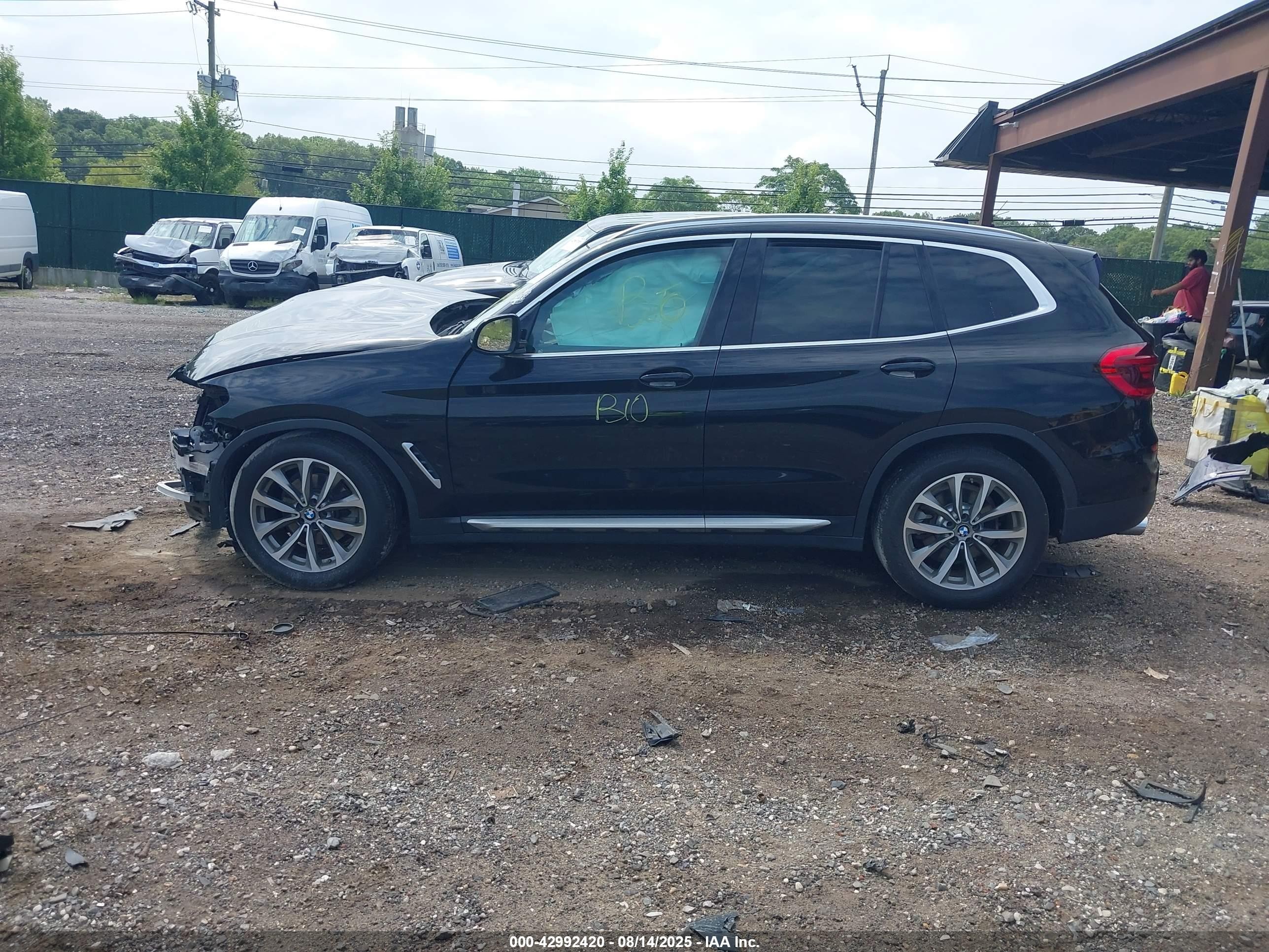 2018 Bmw X3 Xdrive30i Черный vin: 5UXTR9C56JLD68943