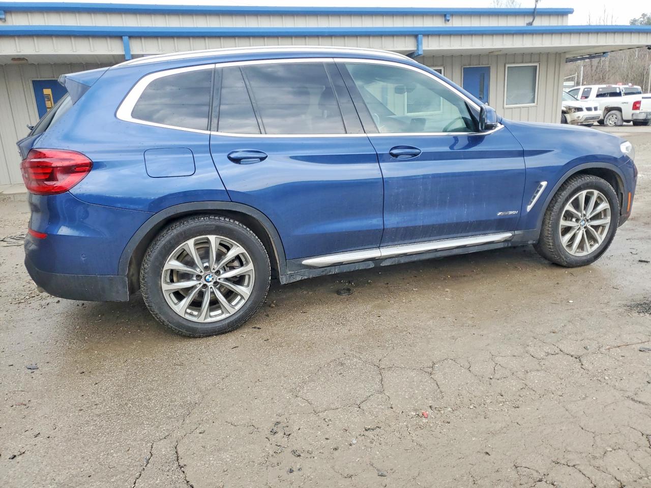 2018 Bmw X3 Xdrive30i Синий vin: 5UXTR9C57JLA13893