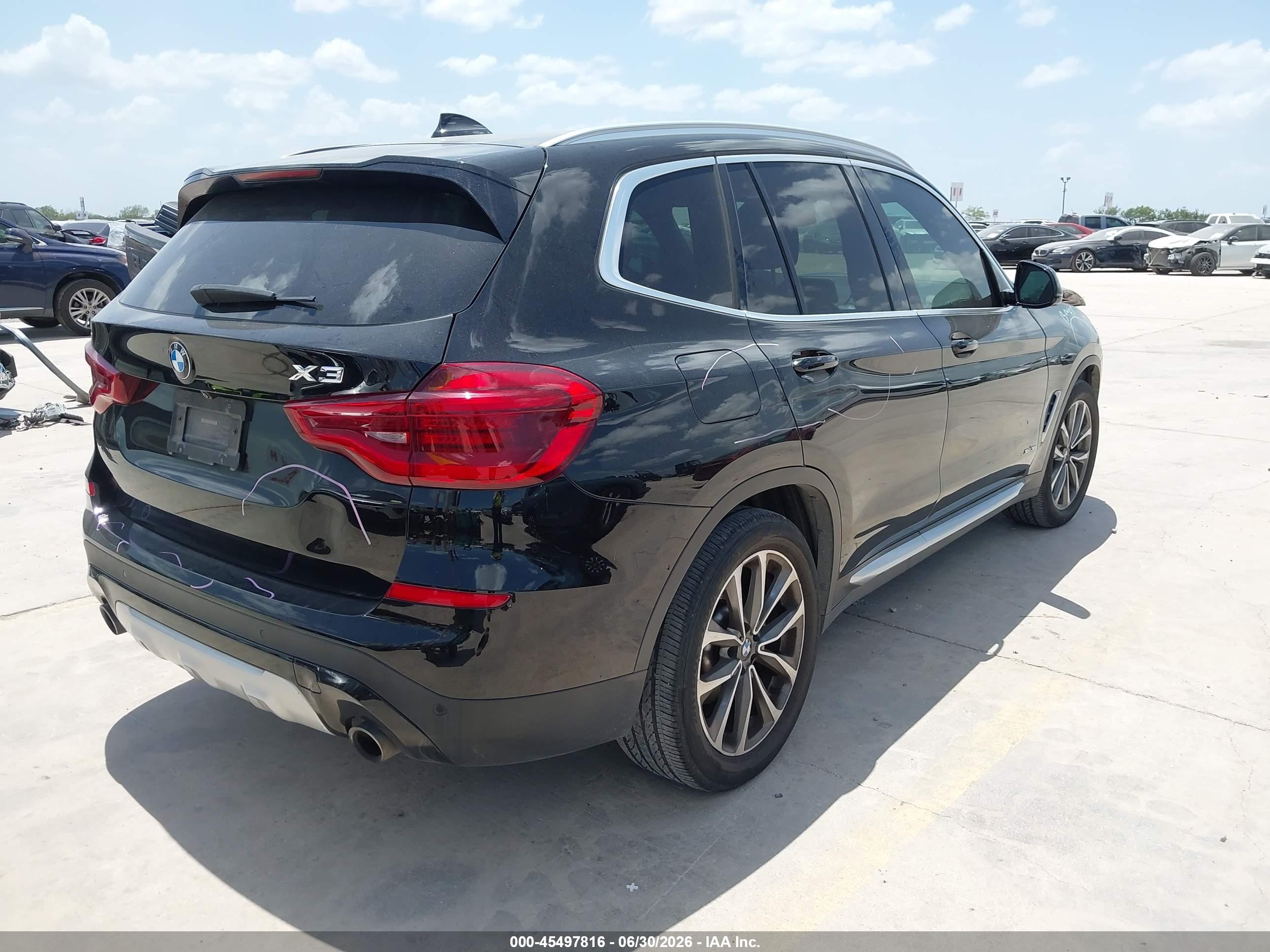 2018 Bmw X3 Xdrive30i Черный vin: 5UXTR9C58JLC68939