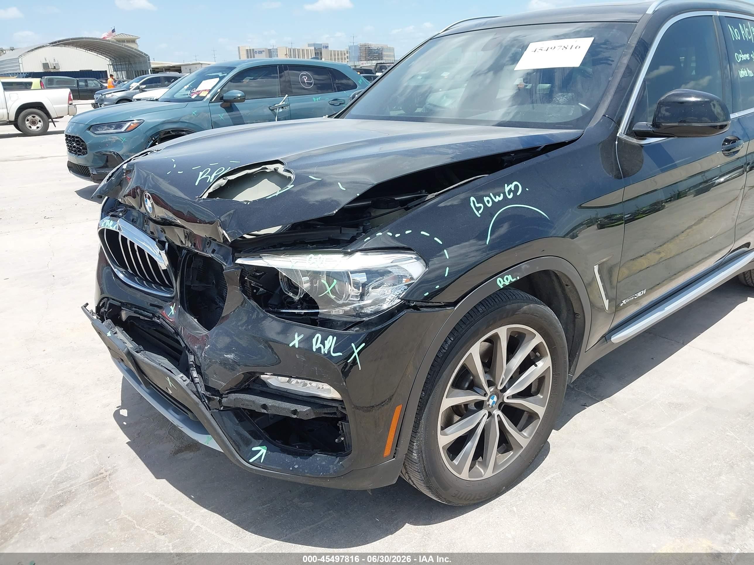 2018 Bmw X3 Xdrive30i Черный vin: 5UXTR9C58JLC68939