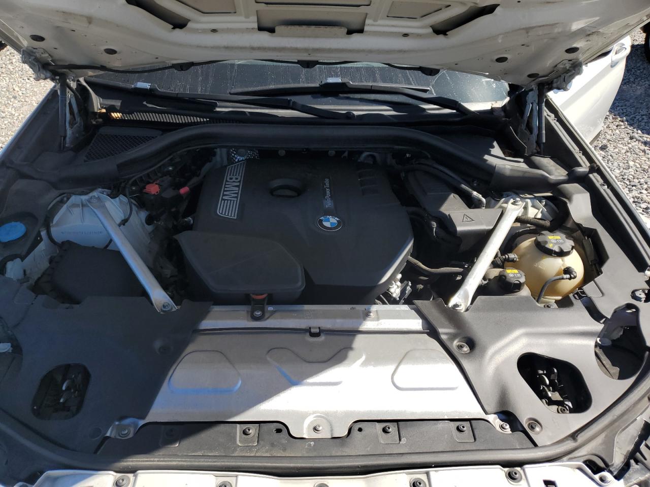 2018 Bmw X3 Xdrive30i White vin: 5UXTR9C5XJLC81160