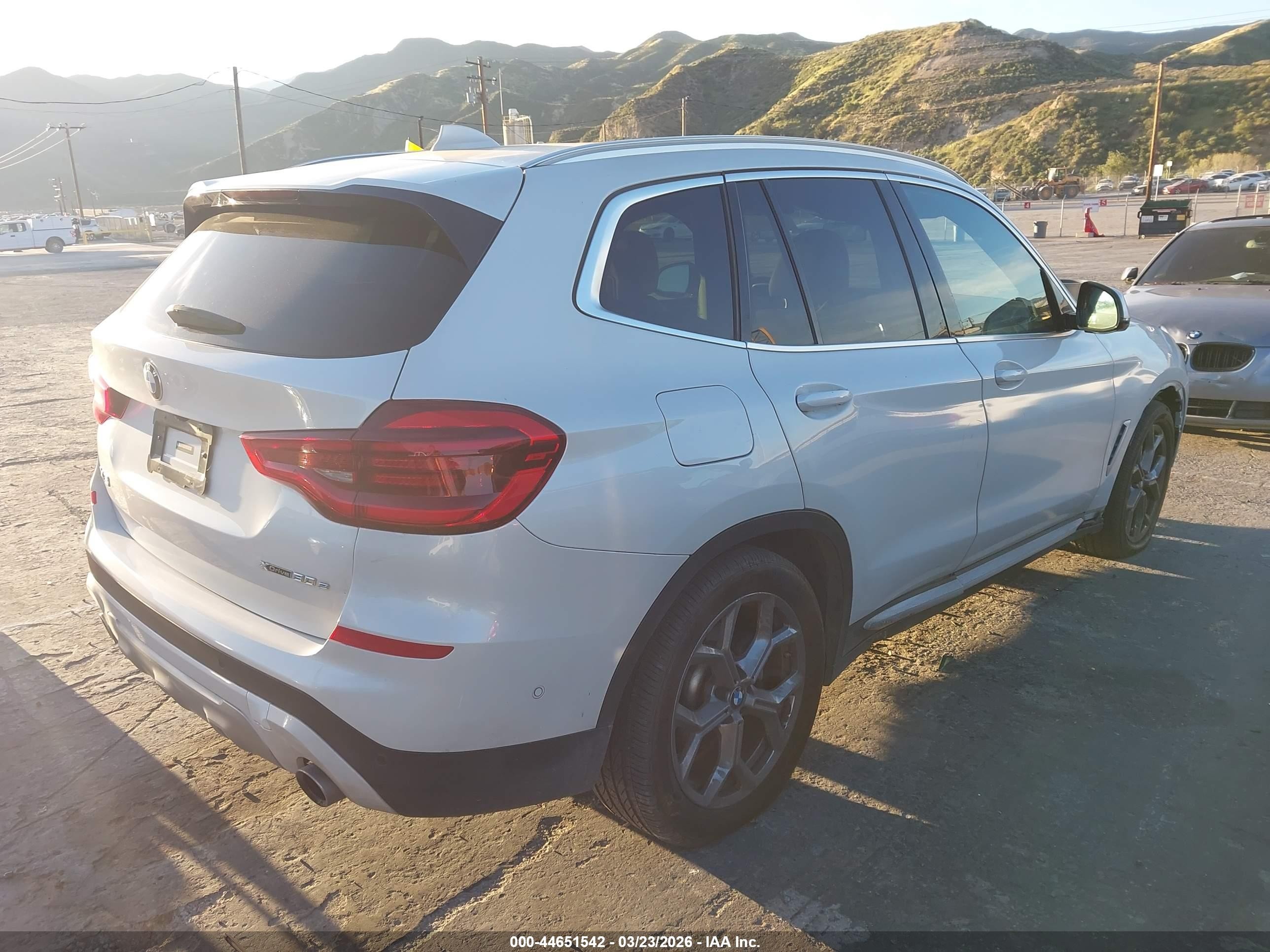 2021 Bmw X3 Phev Xdrive30e White vin: 5UXTS1C05M9F13207