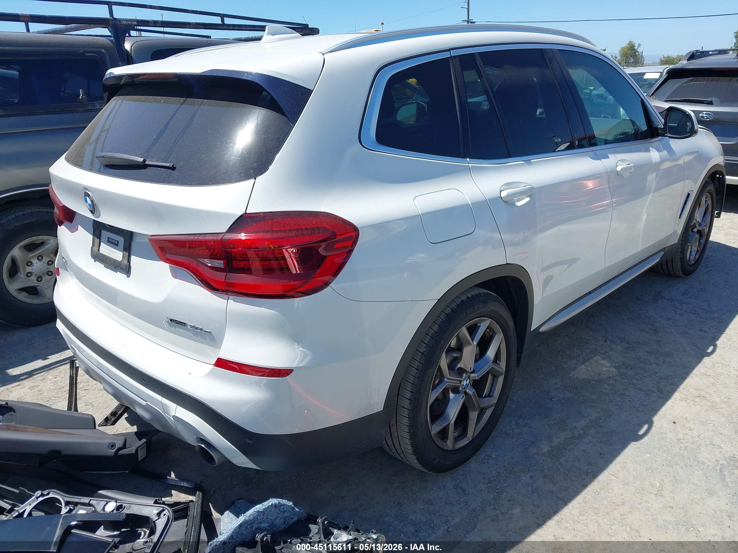 2021 Bmw X3 Phev Xdrive30e White vin: 5UXTS1C07M9D72818