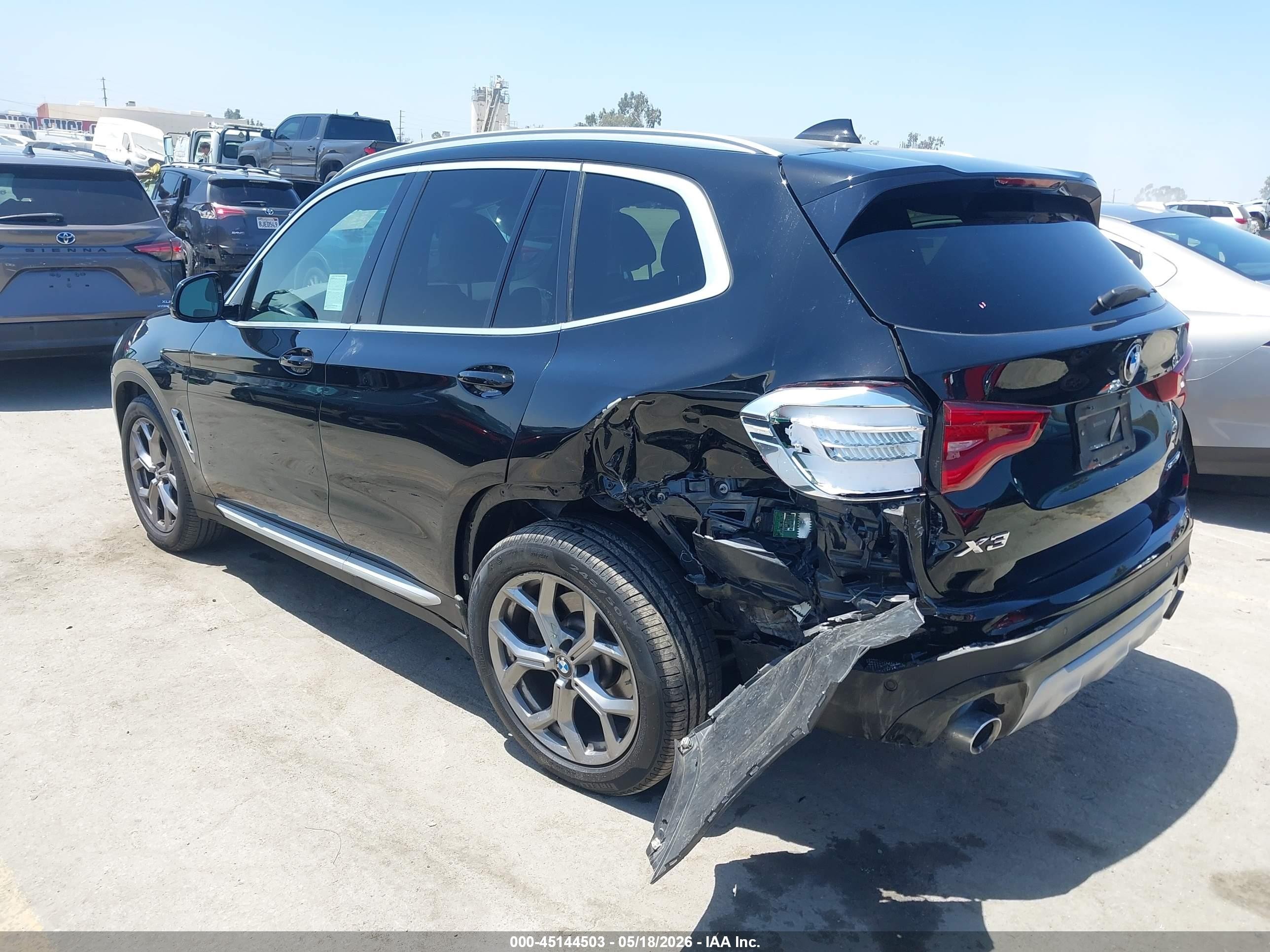 2021 Bmw X3 Sdrive30i Черный vin: 5UXTY3C06M9E29715