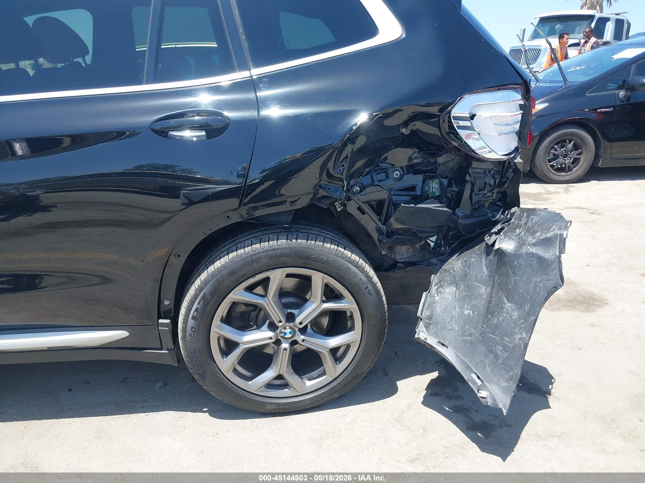 2021 Bmw X3 Sdrive30i Черный vin: 5UXTY3C06M9E29715