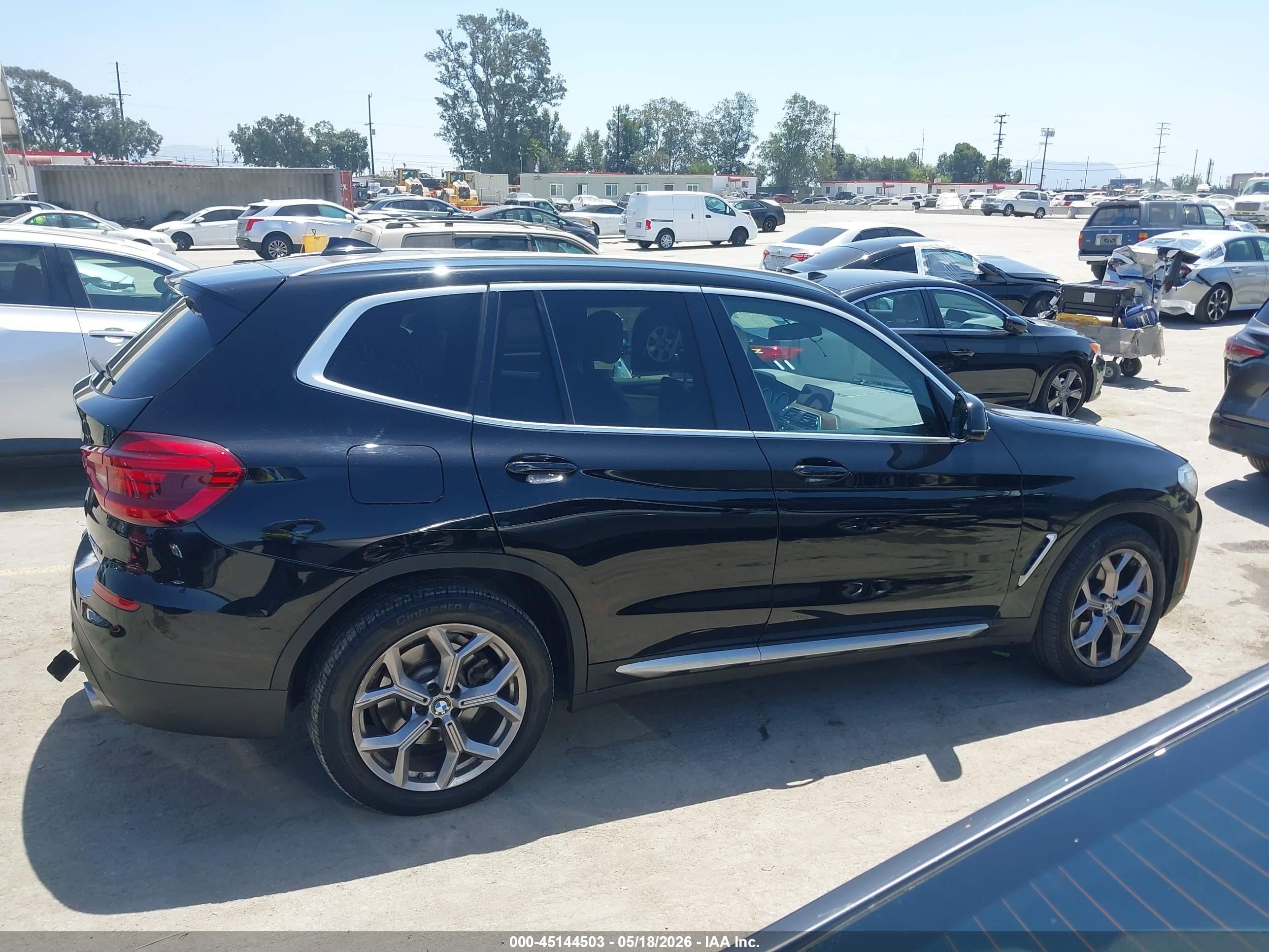 2021 Bmw X3 Sdrive30i Черный vin: 5UXTY3C06M9E29715