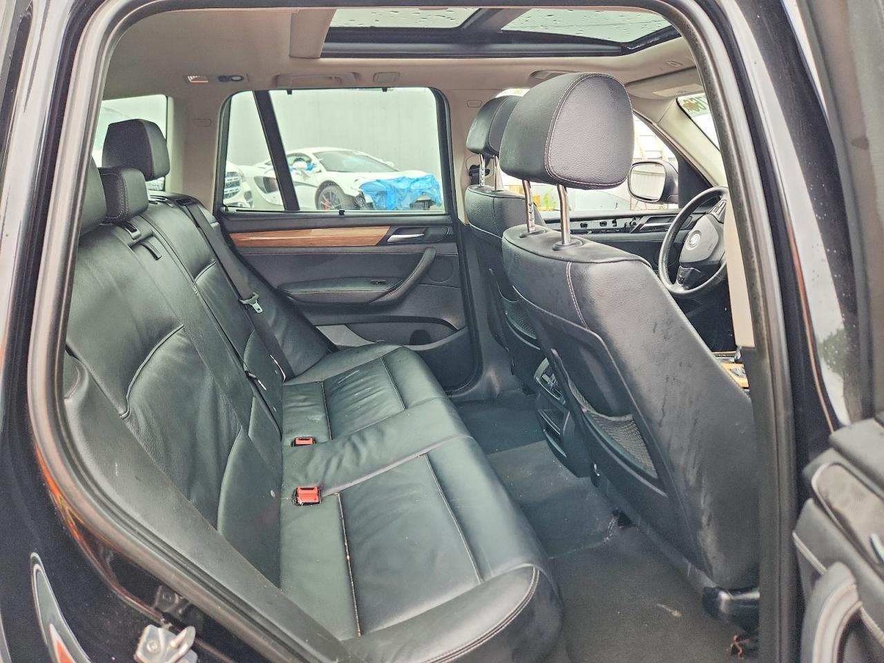 2011 Bmw X3 Xdrive28i Черный vin: 5UXWX5C51BL706114