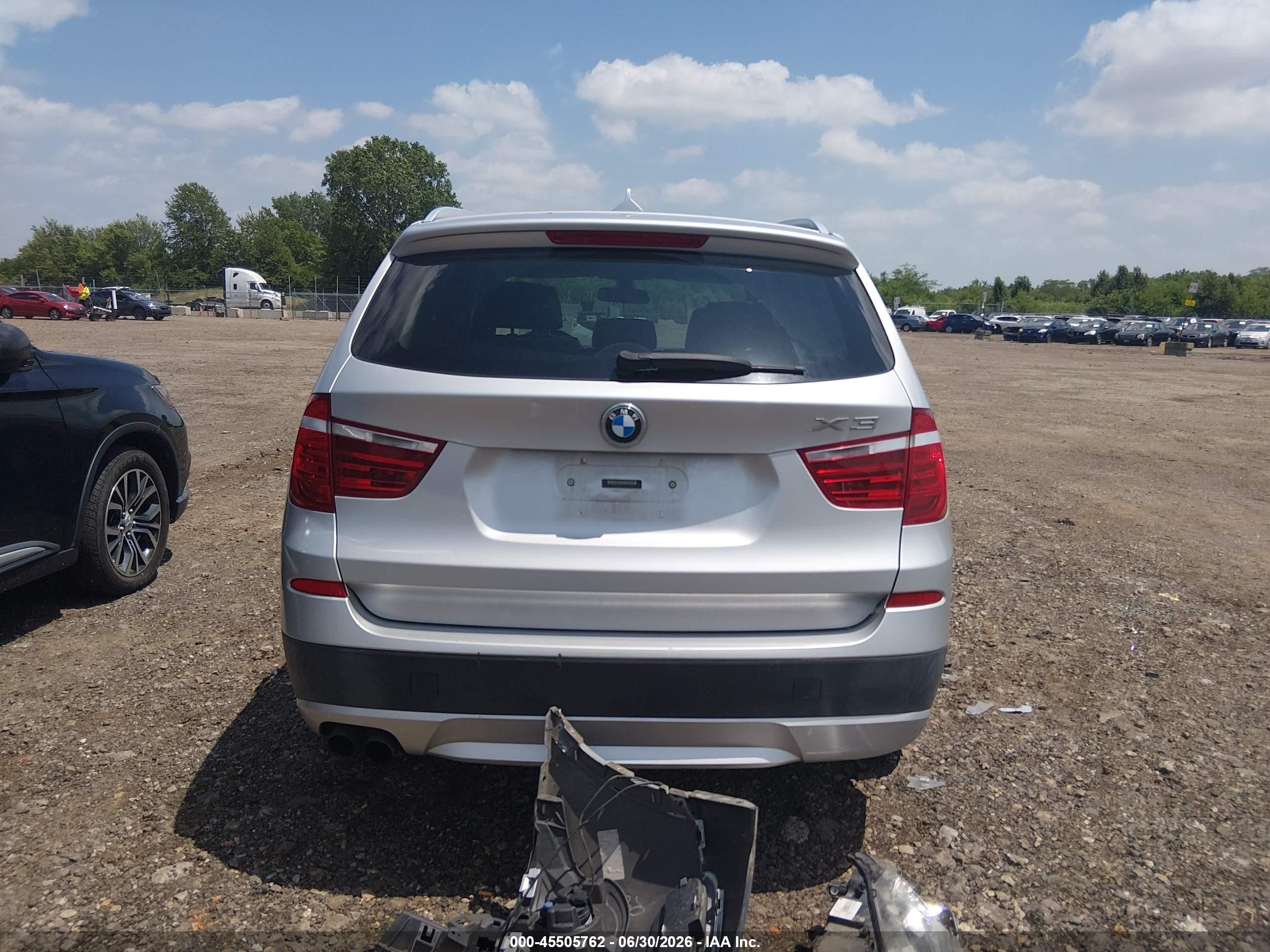 2012 Bmw X3 Xdrive28i Silver vin: 5UXWX5C51CL719141