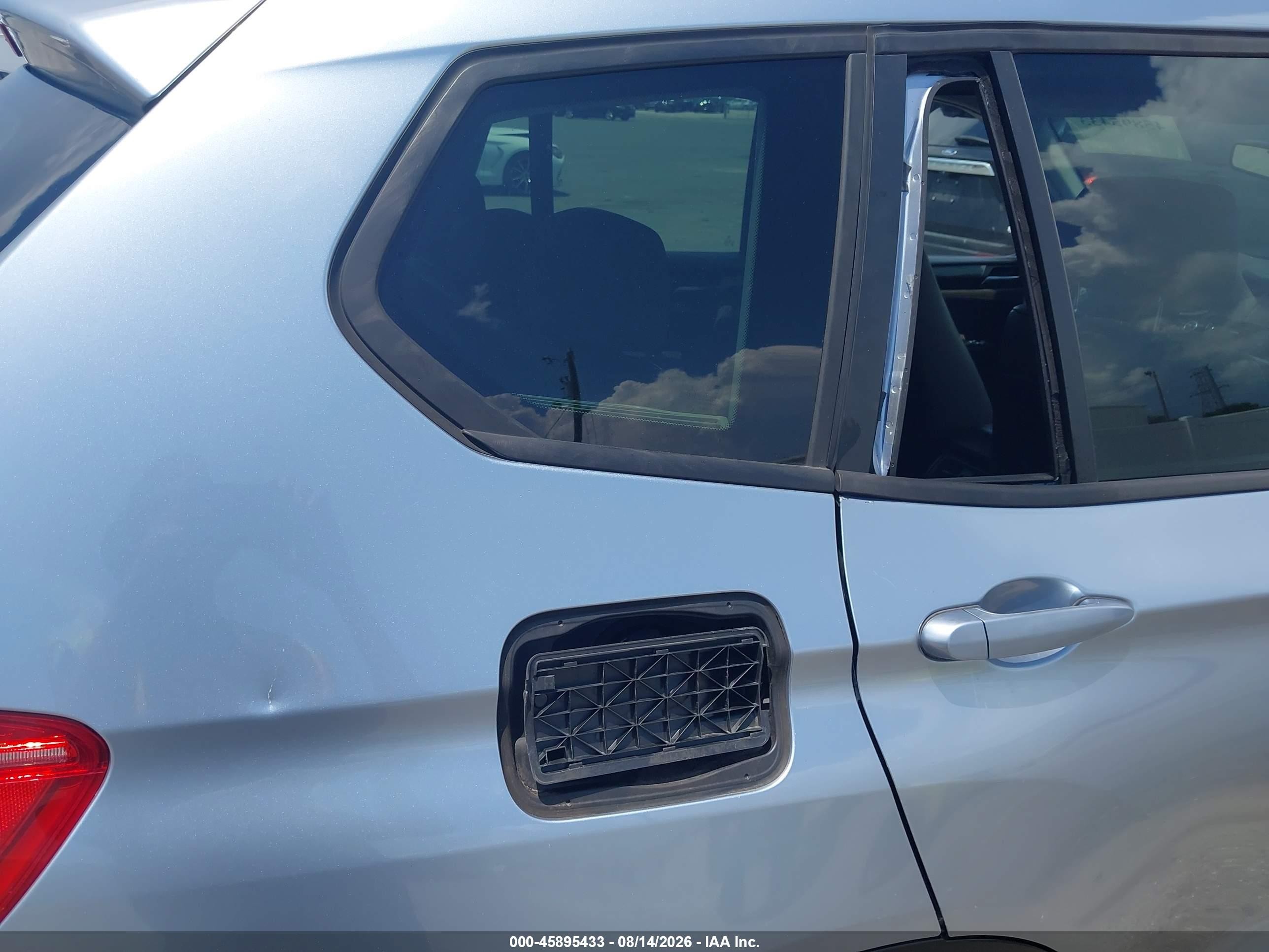 2012 Bmw X3 Xdrive28i Light Blue vin: 5UXWX5C51CL719592