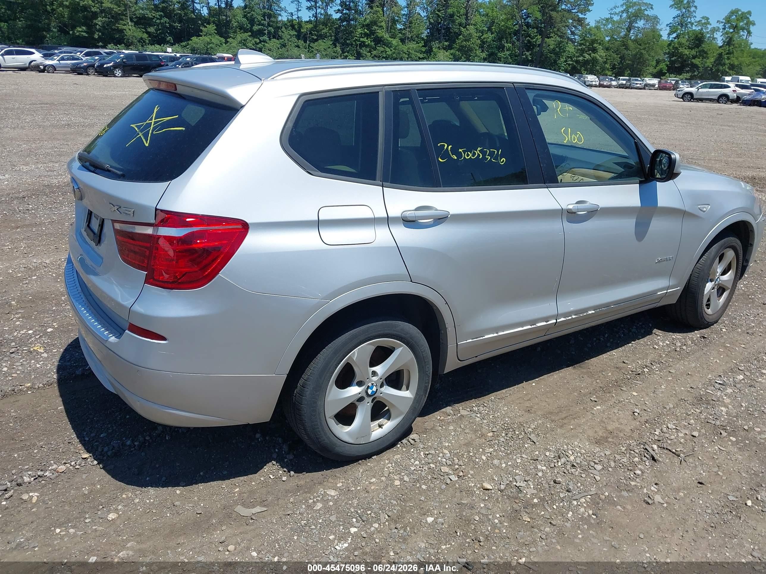 2011 Bmw X3 Xdrive28i Серебряный vin: 5UXWX5C52BL700936