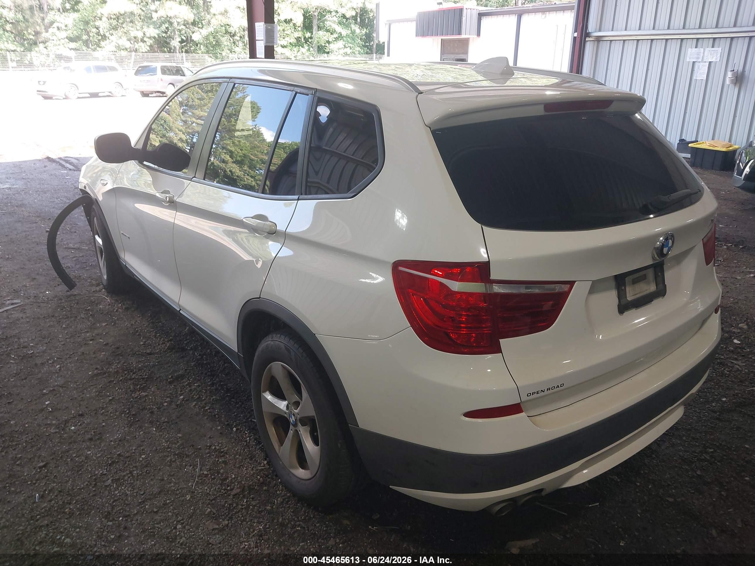 2011 Bmw X3 Xdrive28i White vin: 5UXWX5C52BL707286