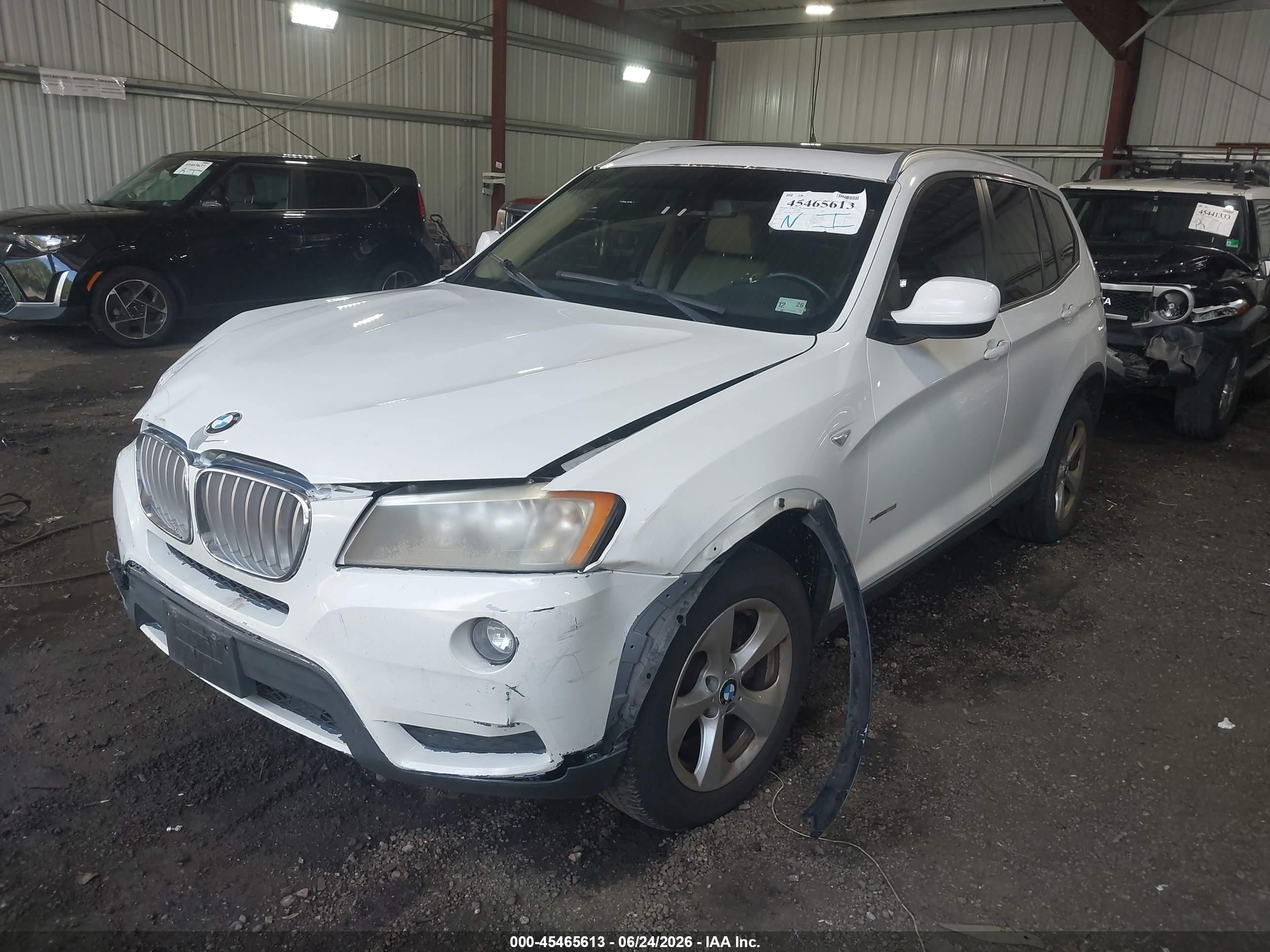 2011 Bmw X3 Xdrive28i White vin: 5UXWX5C52BL707286