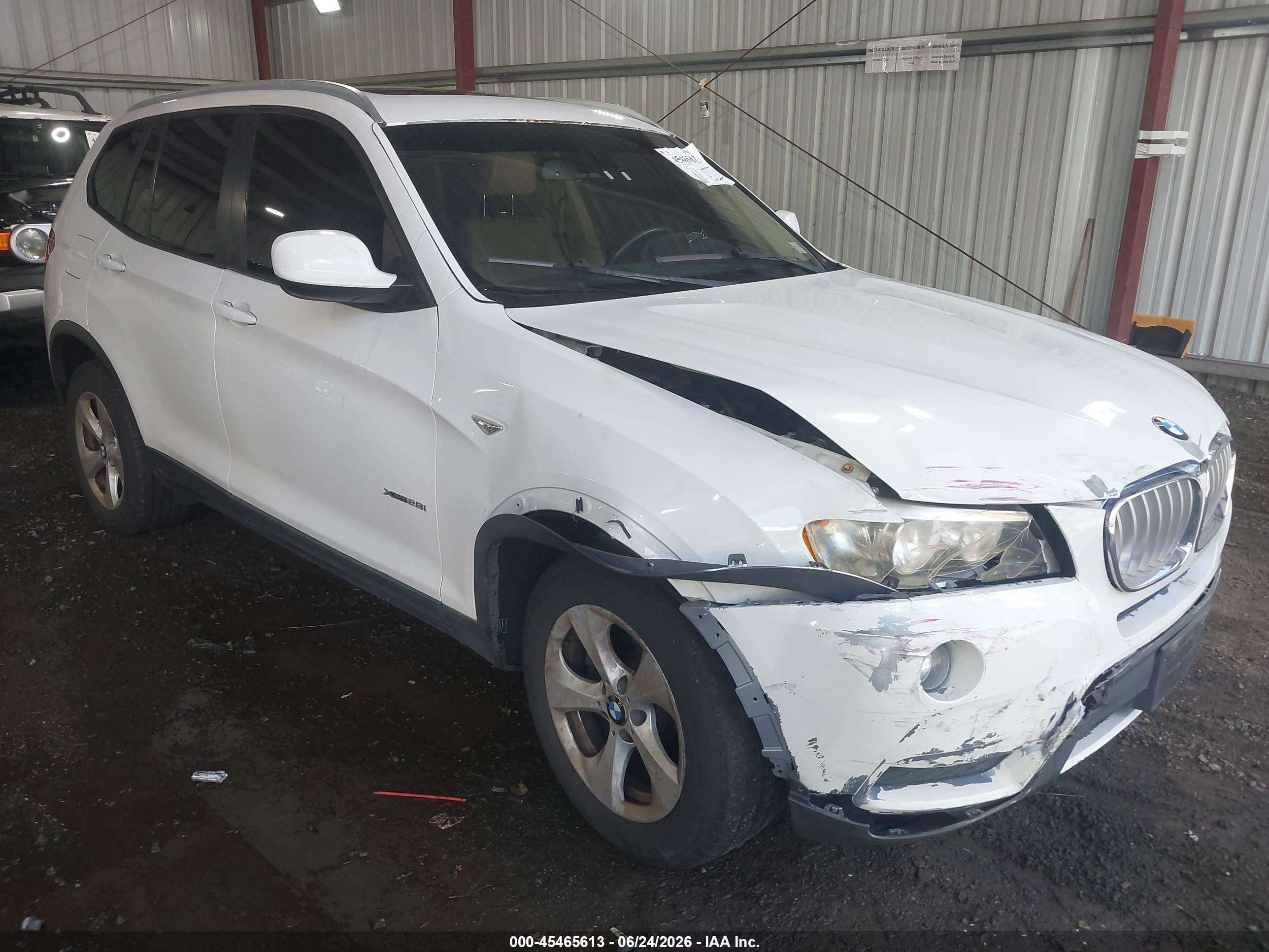 2011 Bmw X3 Xdrive28i White vin: 5UXWX5C52BL707286