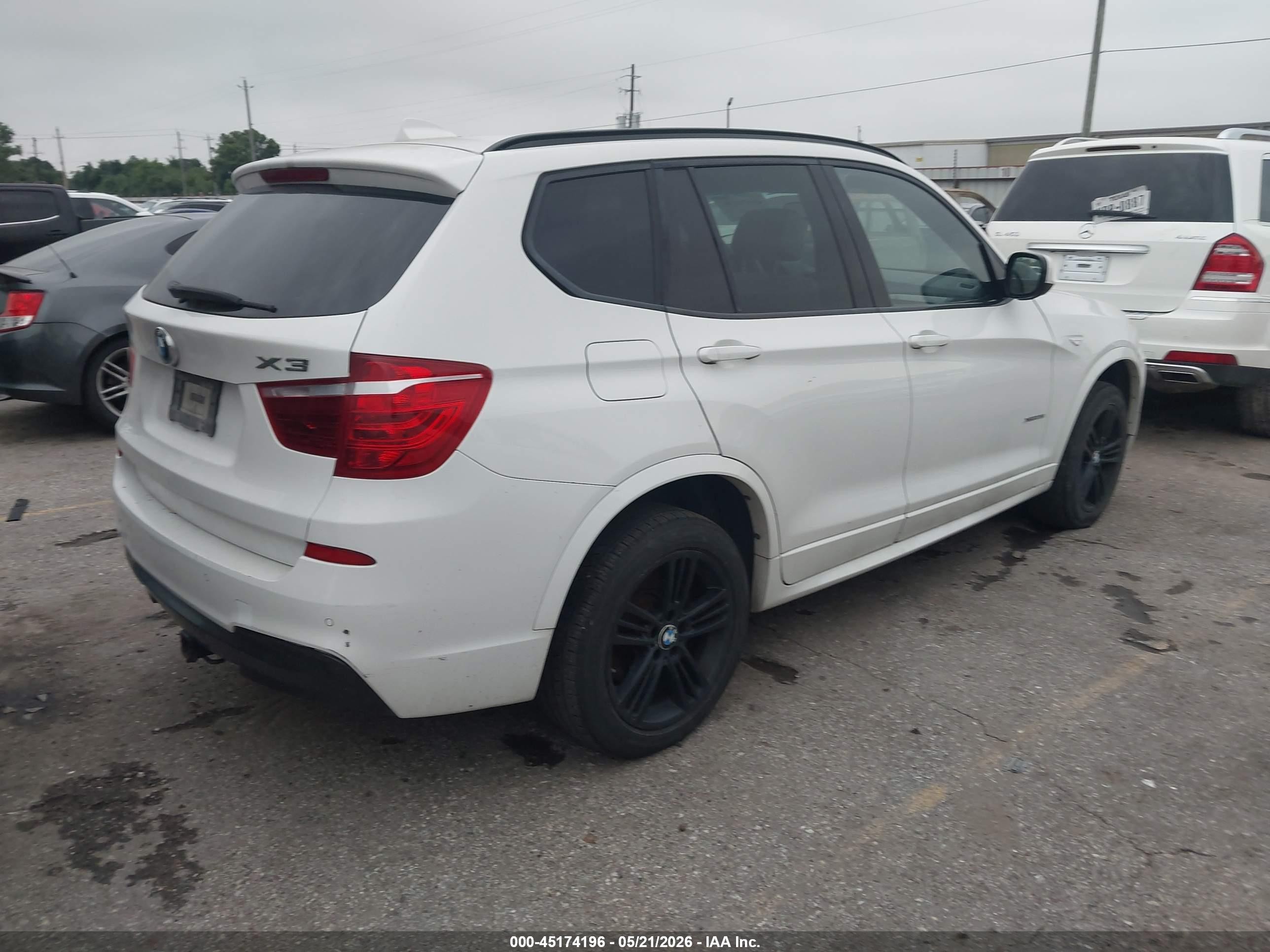 2011 Bmw X3 Xdrive28i White vin: 5UXWX5C52BL713217