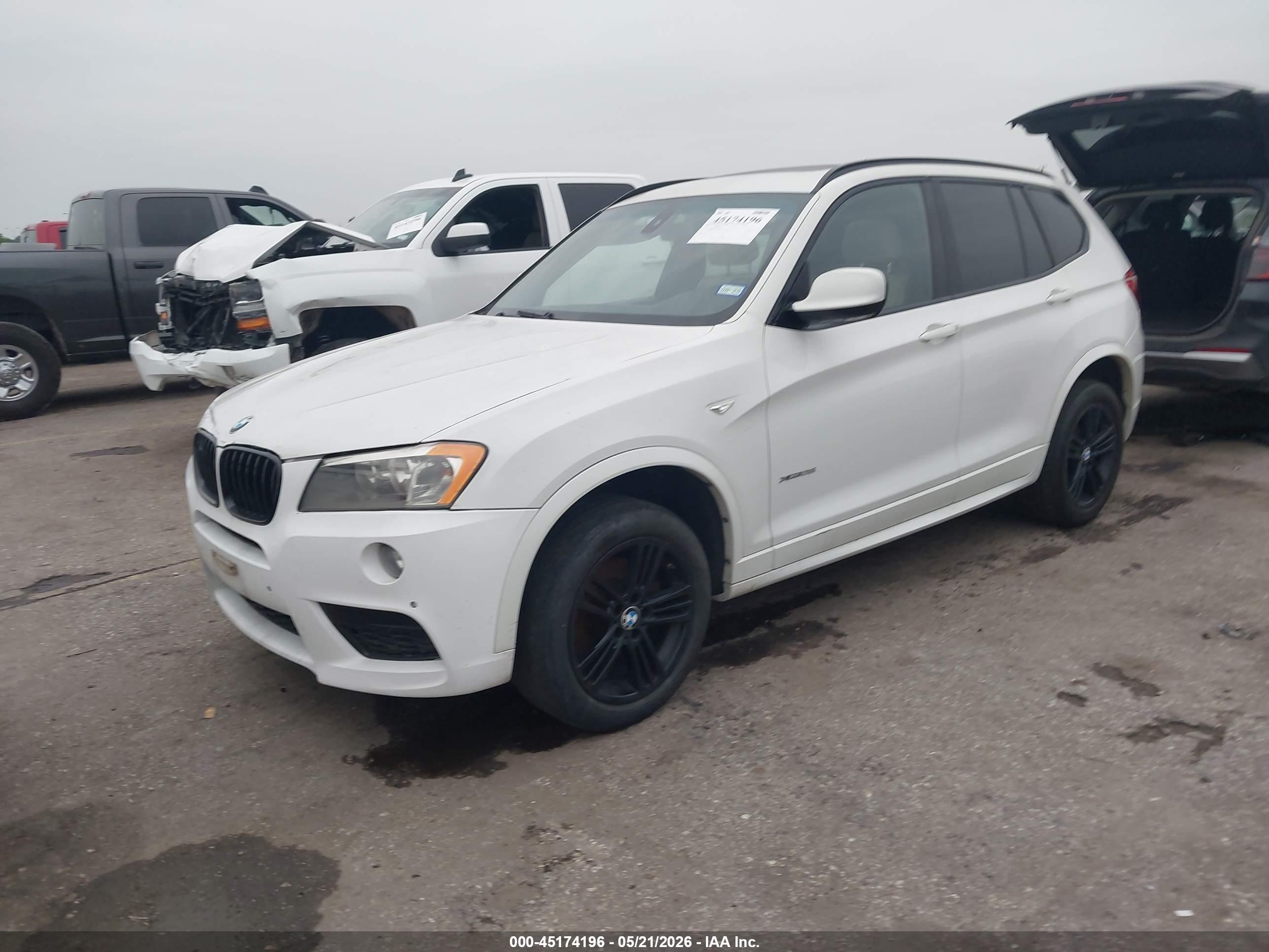 2011 Bmw X3 Xdrive28i White vin: 5UXWX5C52BL713217