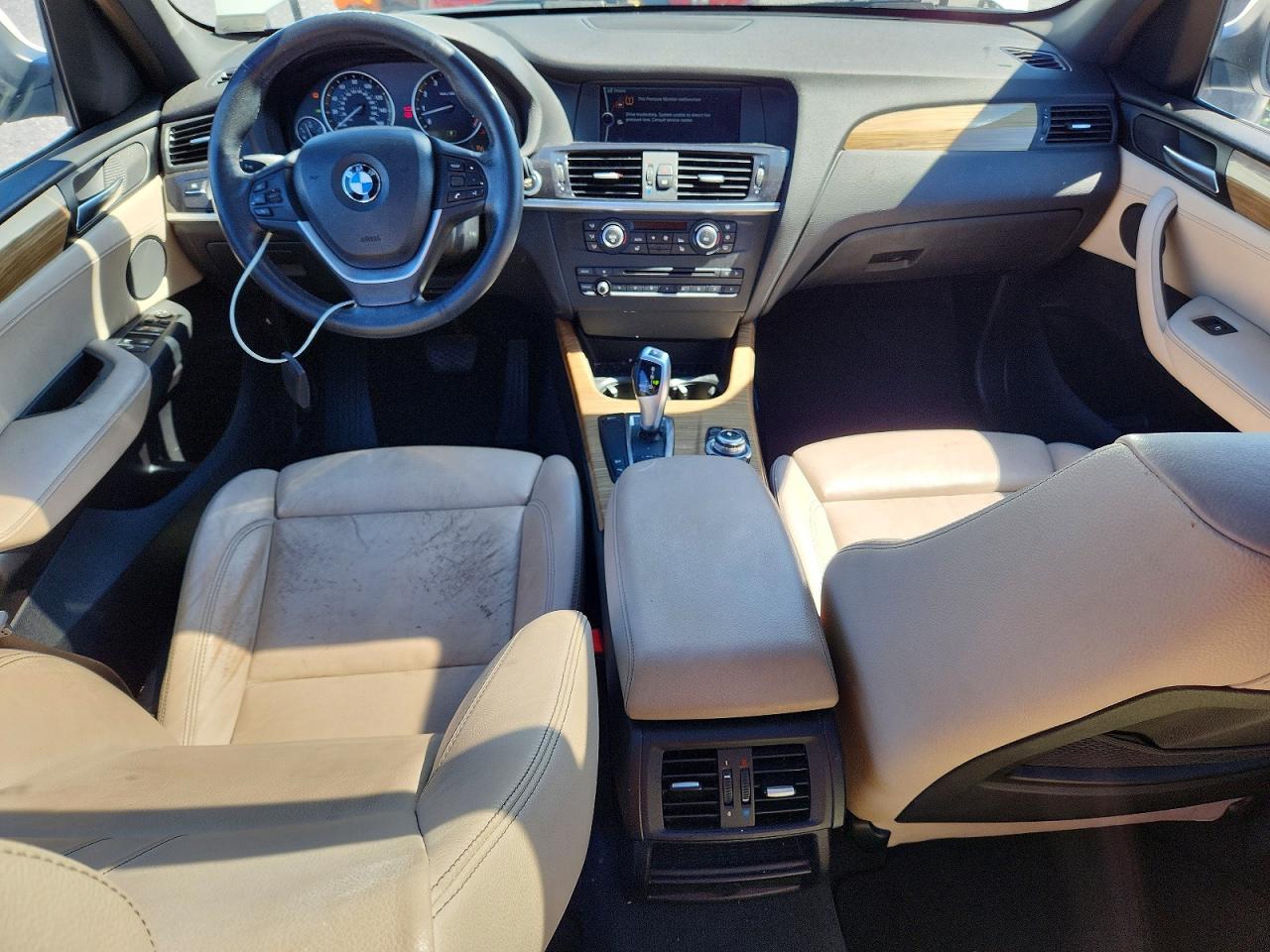 2012 Bmw X3 Xdrive28i Белый vin: 5UXWX5C52CL718029
