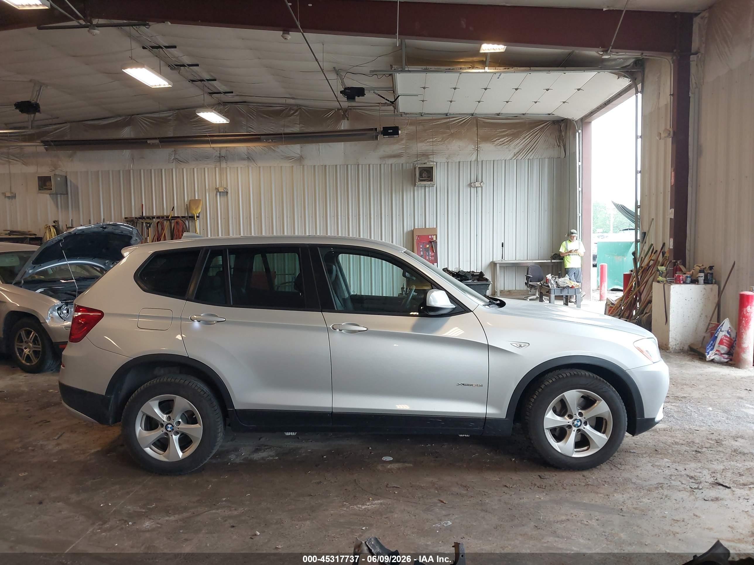 2012 Bmw X3 Xdrive28i Silver vin: 5UXWX5C52CL719164