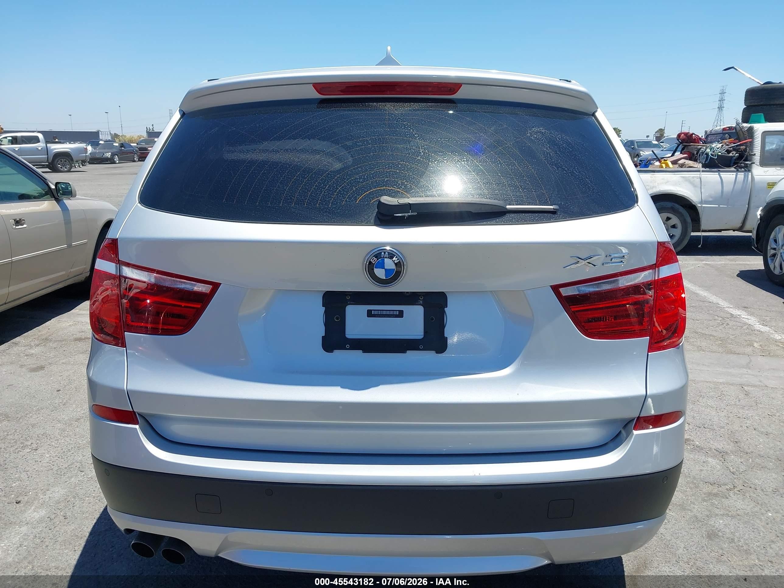 2012 Bmw X3 Xdrive28i White vin: 5UXWX5C52CL724431