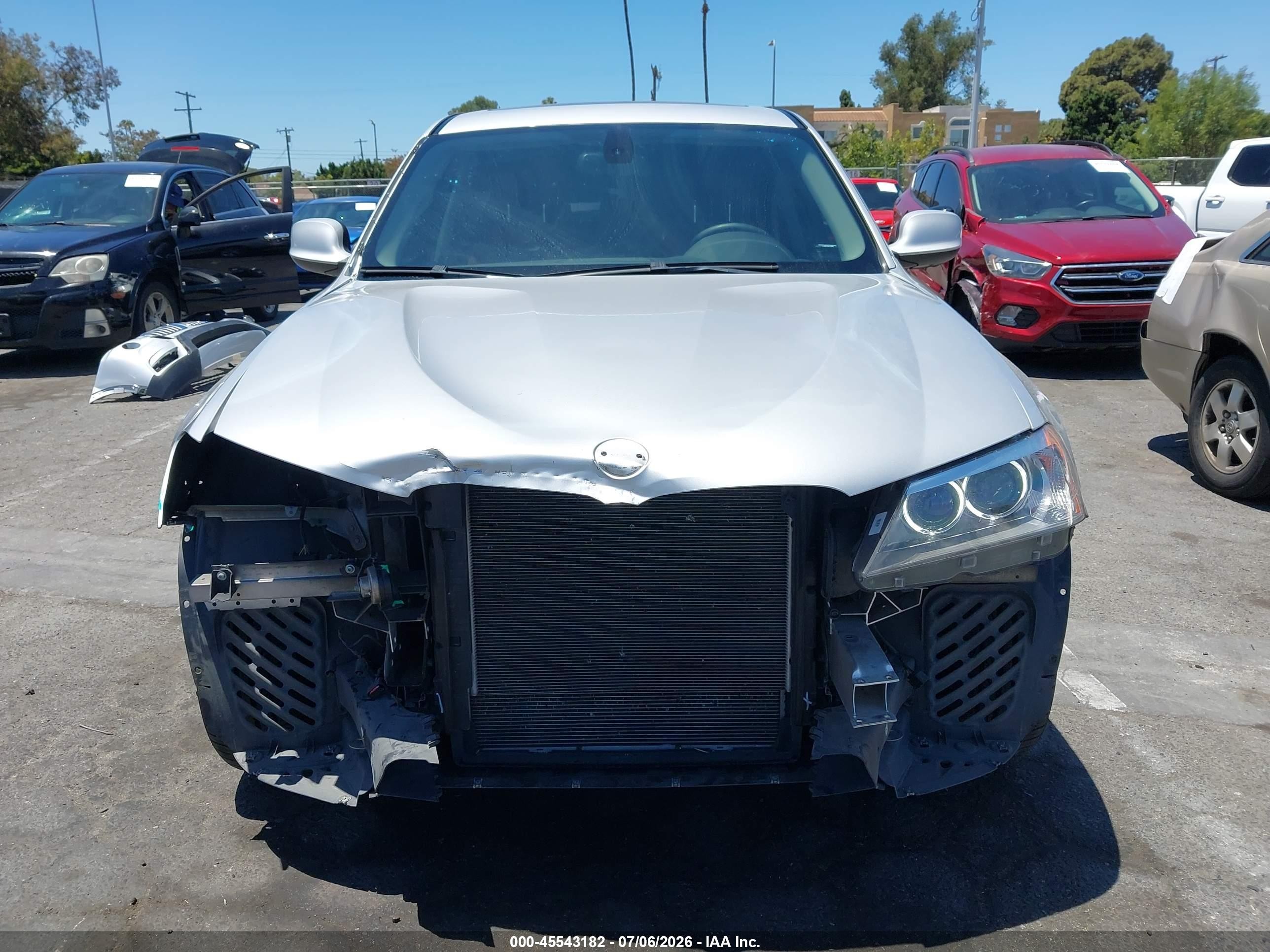 2012 Bmw X3 Xdrive28i White vin: 5UXWX5C52CL724431