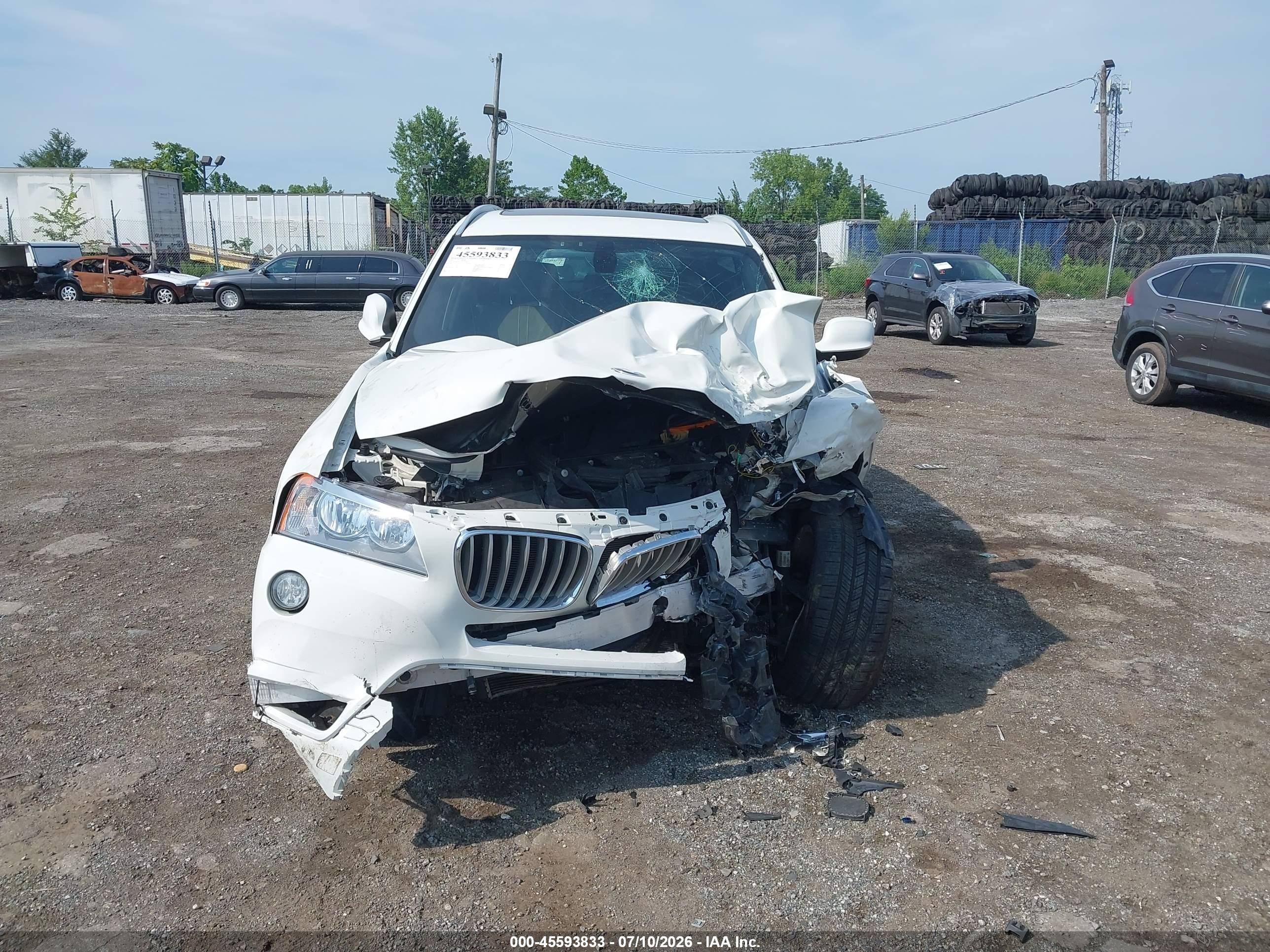 2012 Bmw X3 Xdrive28i White vin: 5UXWX5C52CL724669