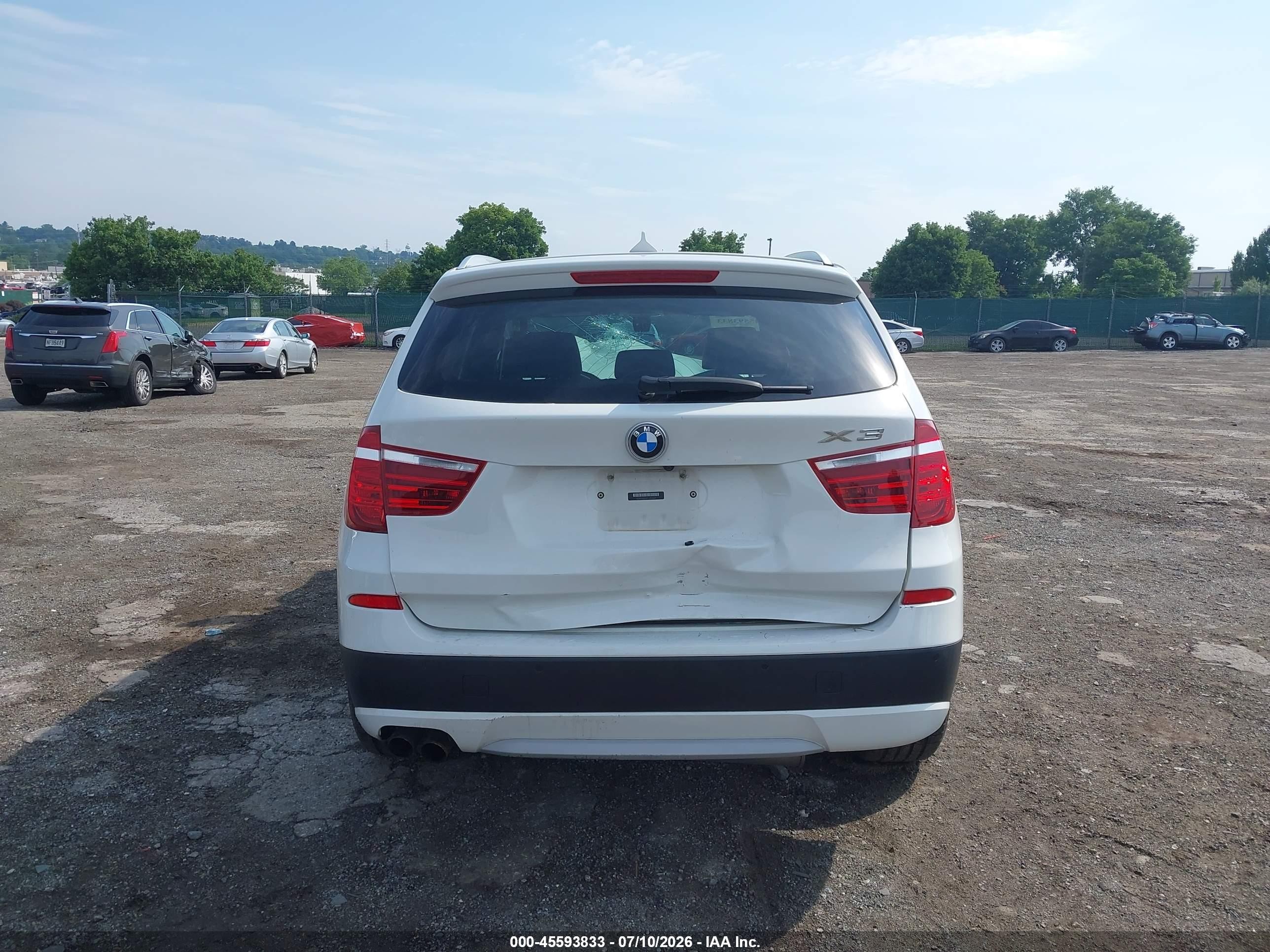 2012 Bmw X3 Xdrive28i White vin: 5UXWX5C52CL724669