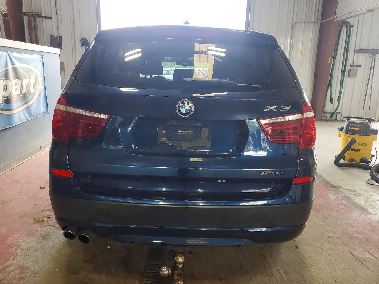 2011 Bmw X3 Xdrive28i Blue vin: 5UXWX5C53BL713999