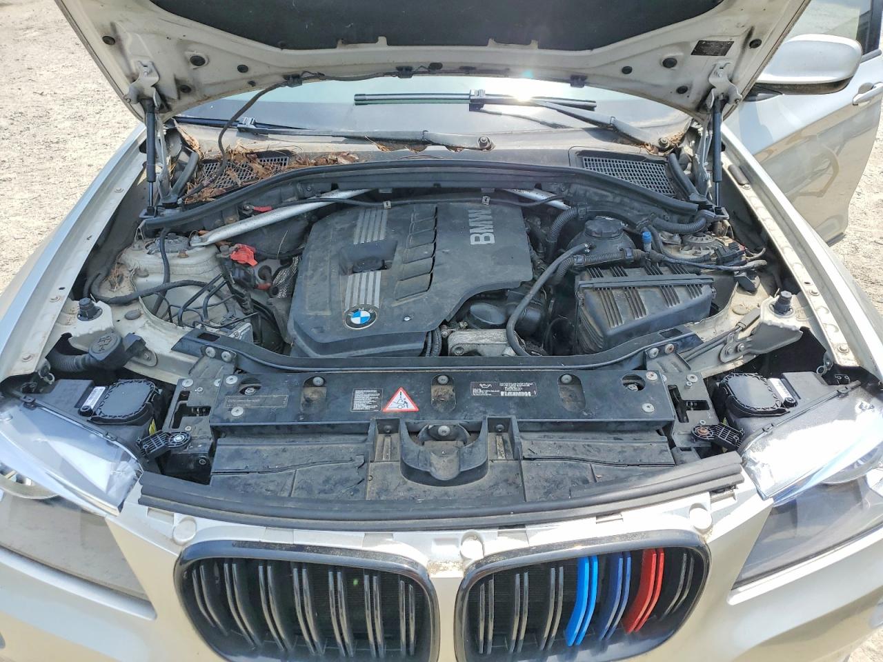 2011 Bmw X3 Xdrive28i Silver vin: 5UXWX5C54BL712456