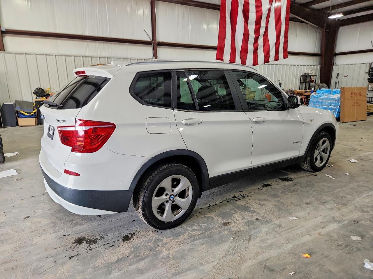2012 Bmw X3 Xdrive28i Белый vin: 5UXWX5C54CL728142