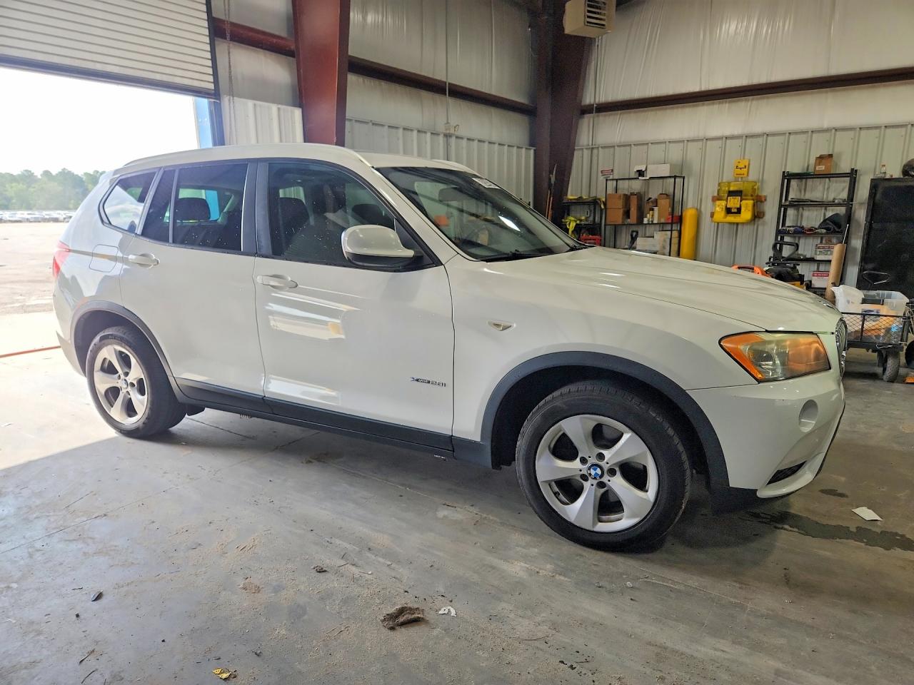 2012 Bmw X3 Xdrive28i Белый vin: 5UXWX5C54CL728142