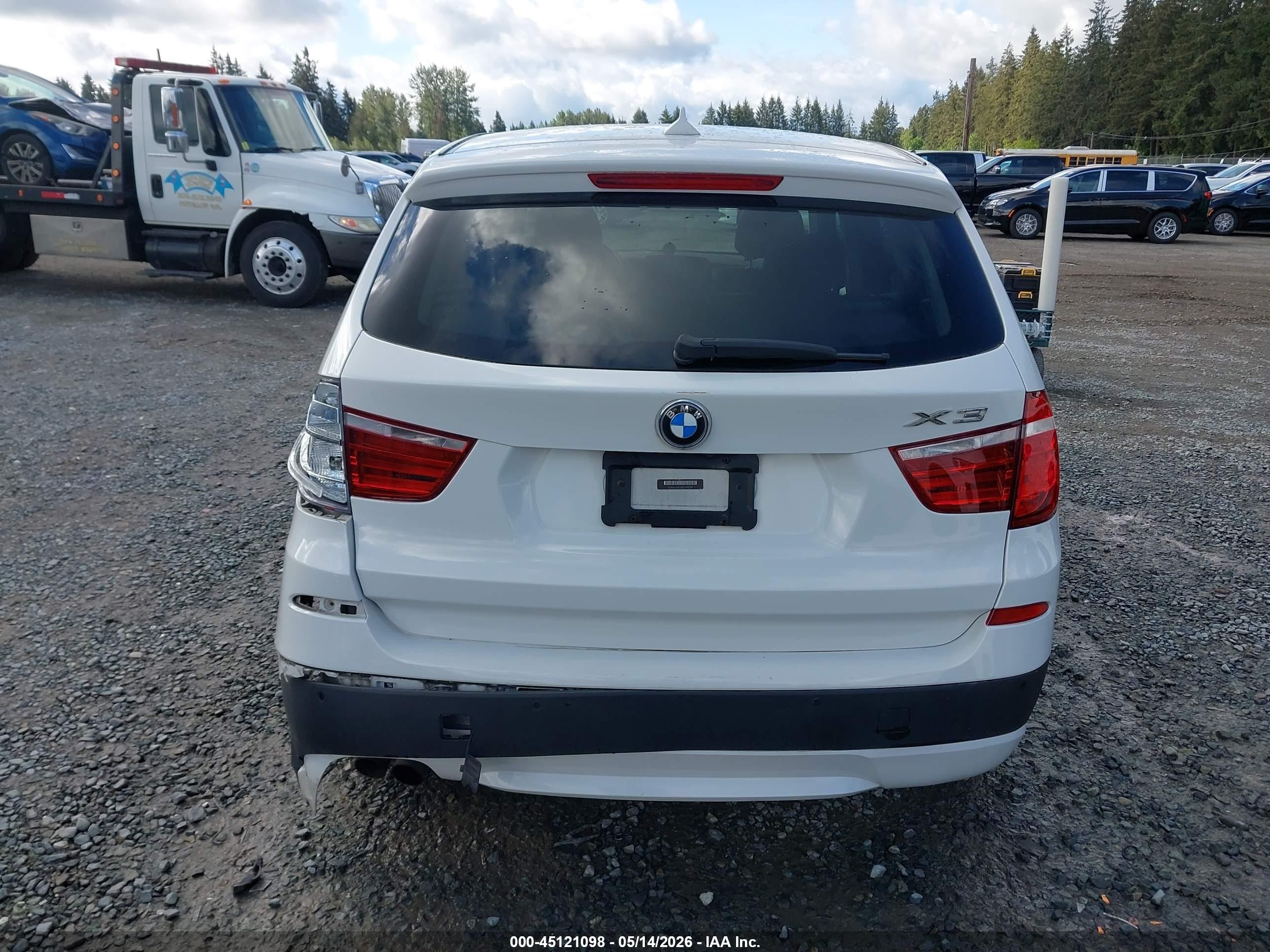 2011 Bmw X3 Xdrive28i White vin: 5UXWX5C55BL700297
