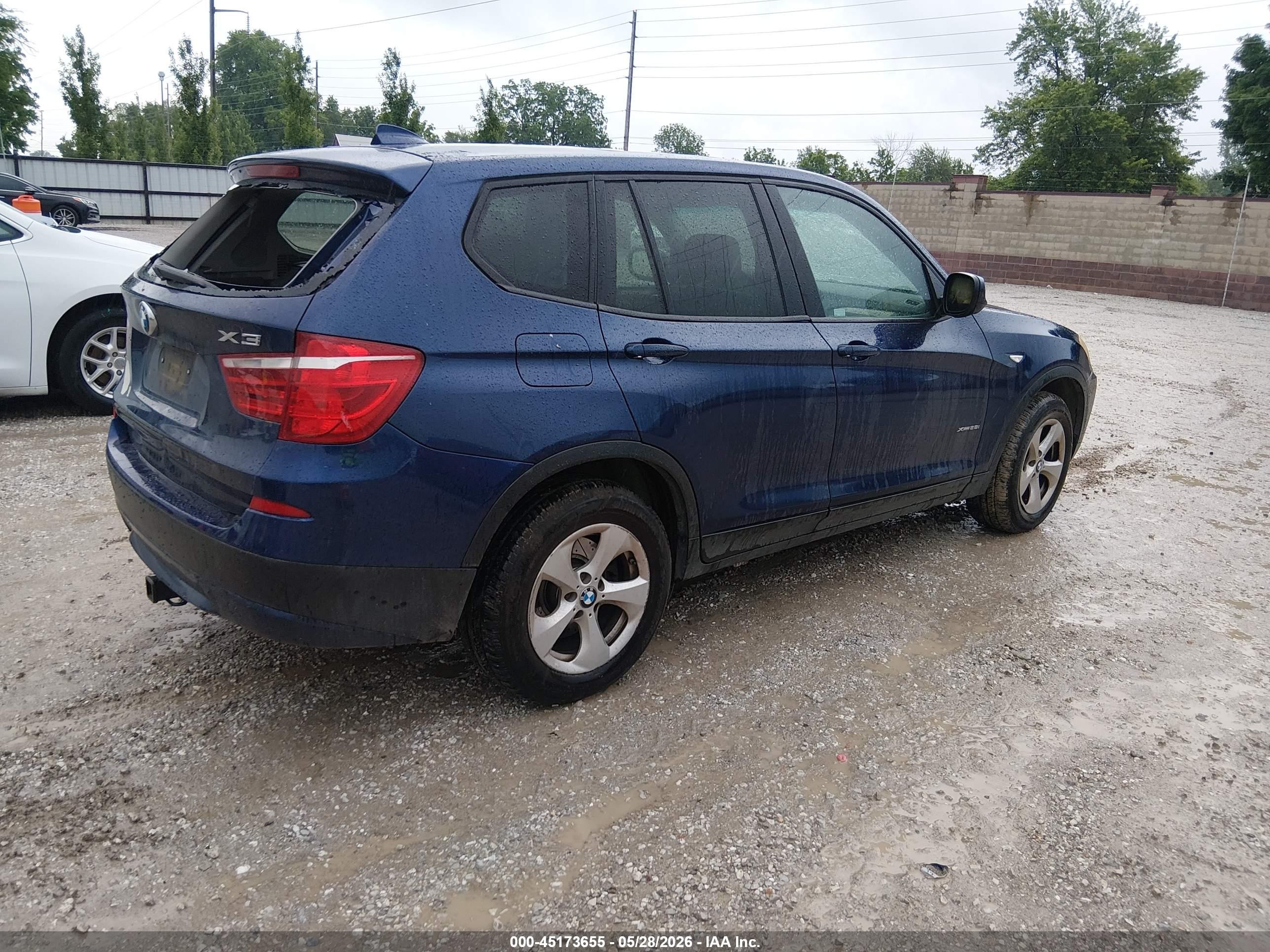 2011 Bmw X3 Xdrive28i Blue vin: 5UXWX5C56BL705895